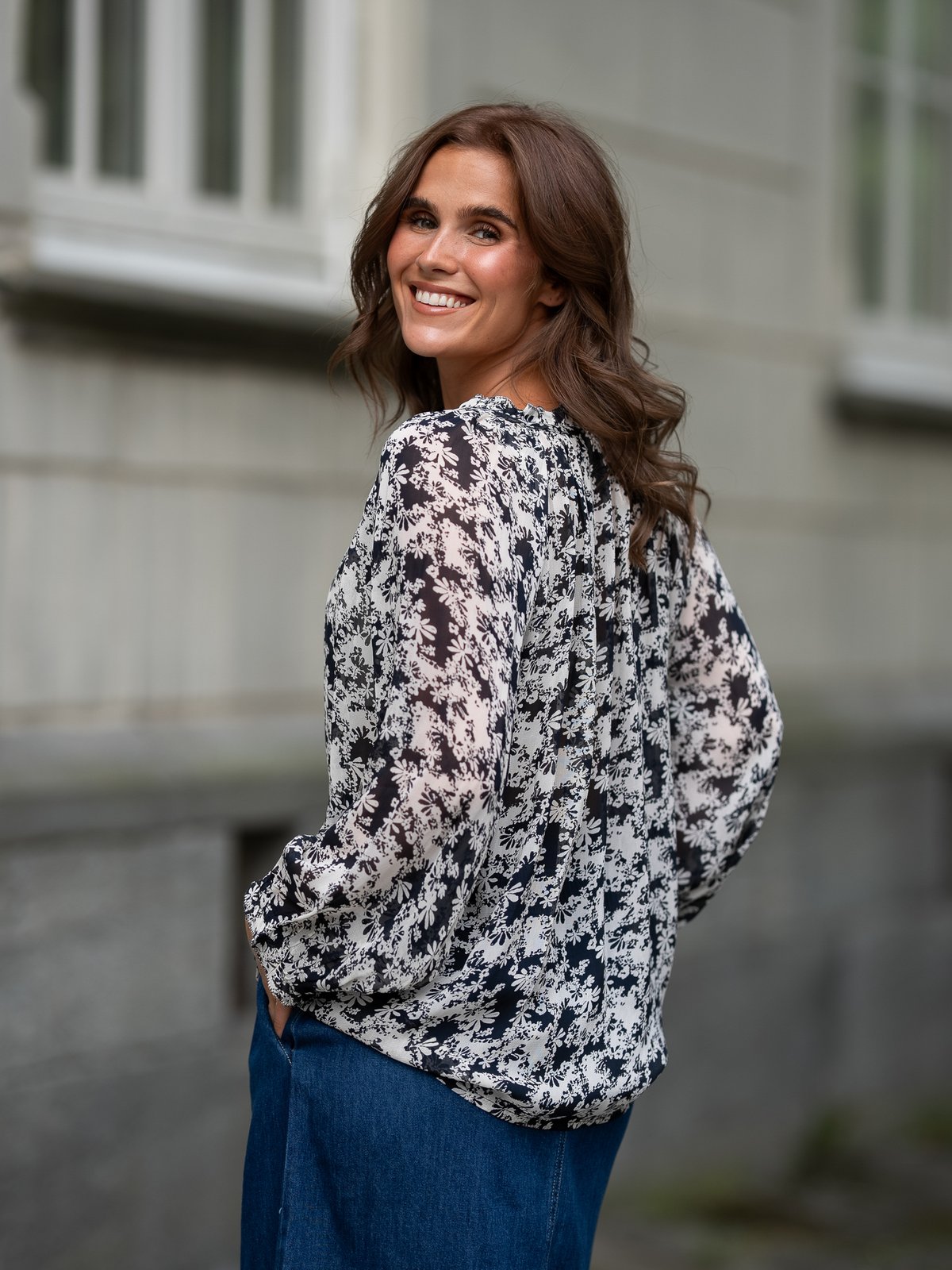 Part Two Elsia Blouse Dark Navy Contrast Flower