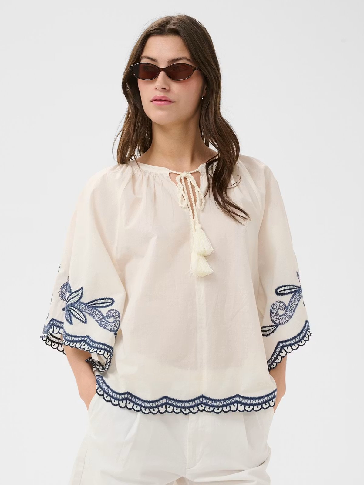 Part Two Biancha Blouse Whisper White w Blue Emb