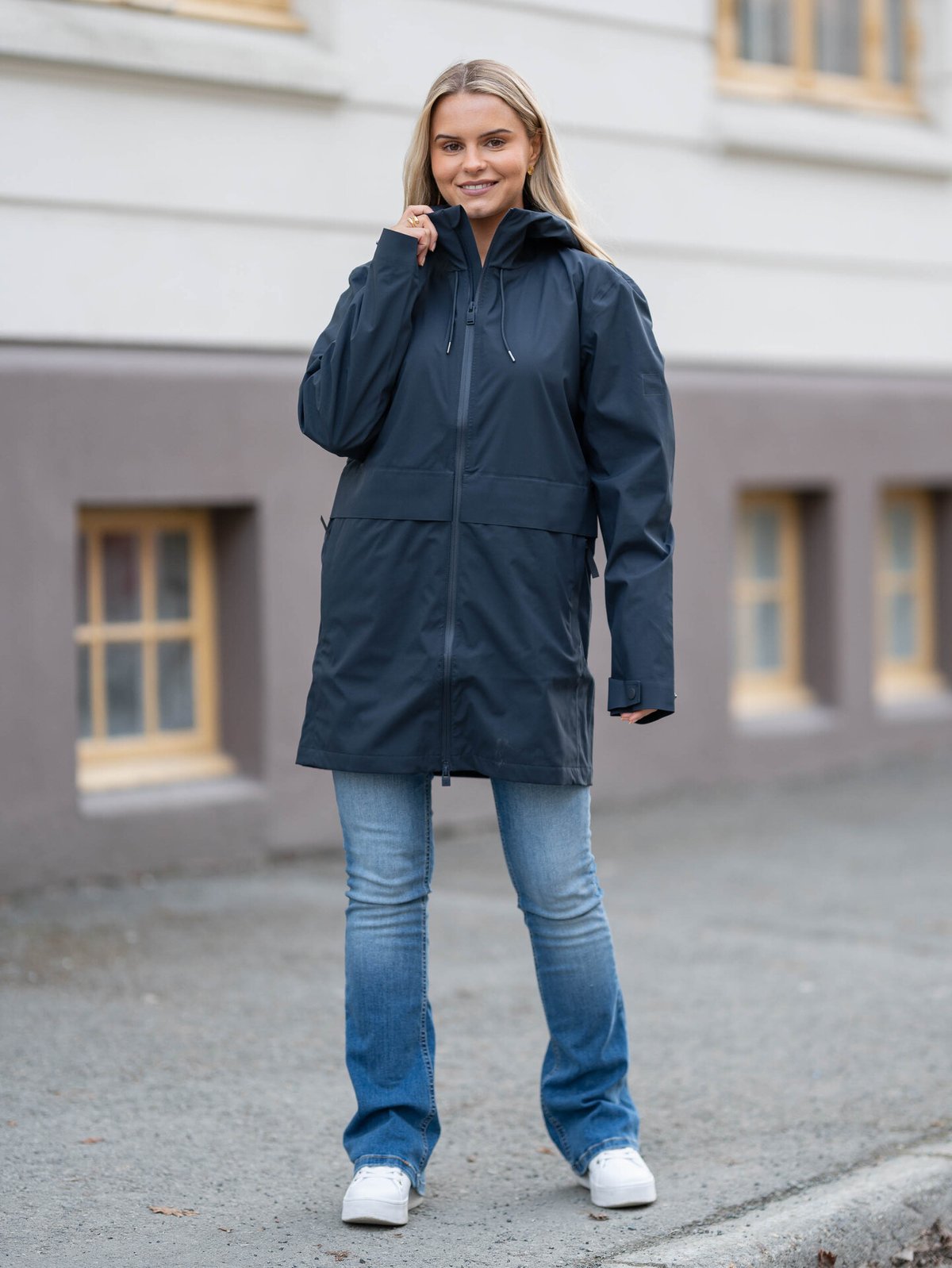 Rains Suva Hardshell Long Jacket Navy
