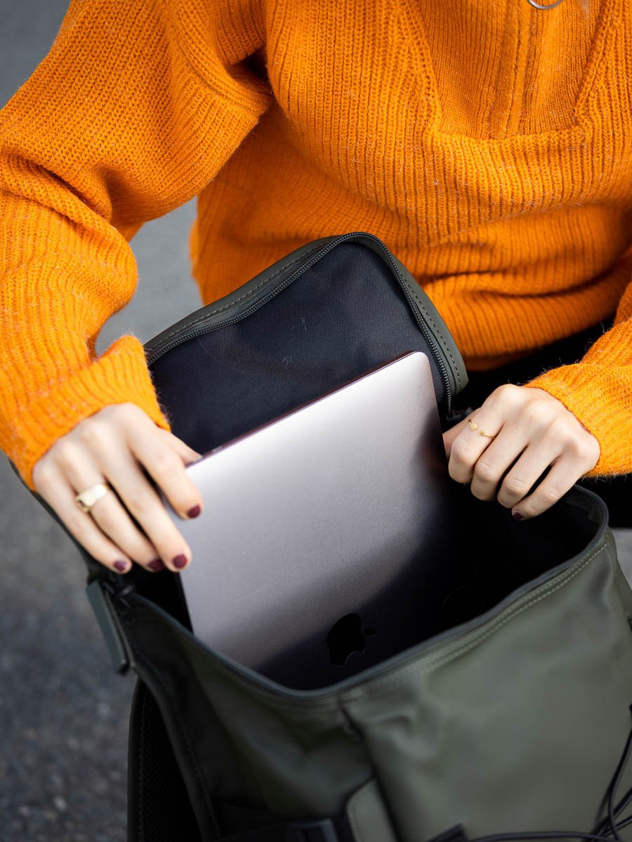 Rains Mountaineer Bag Green