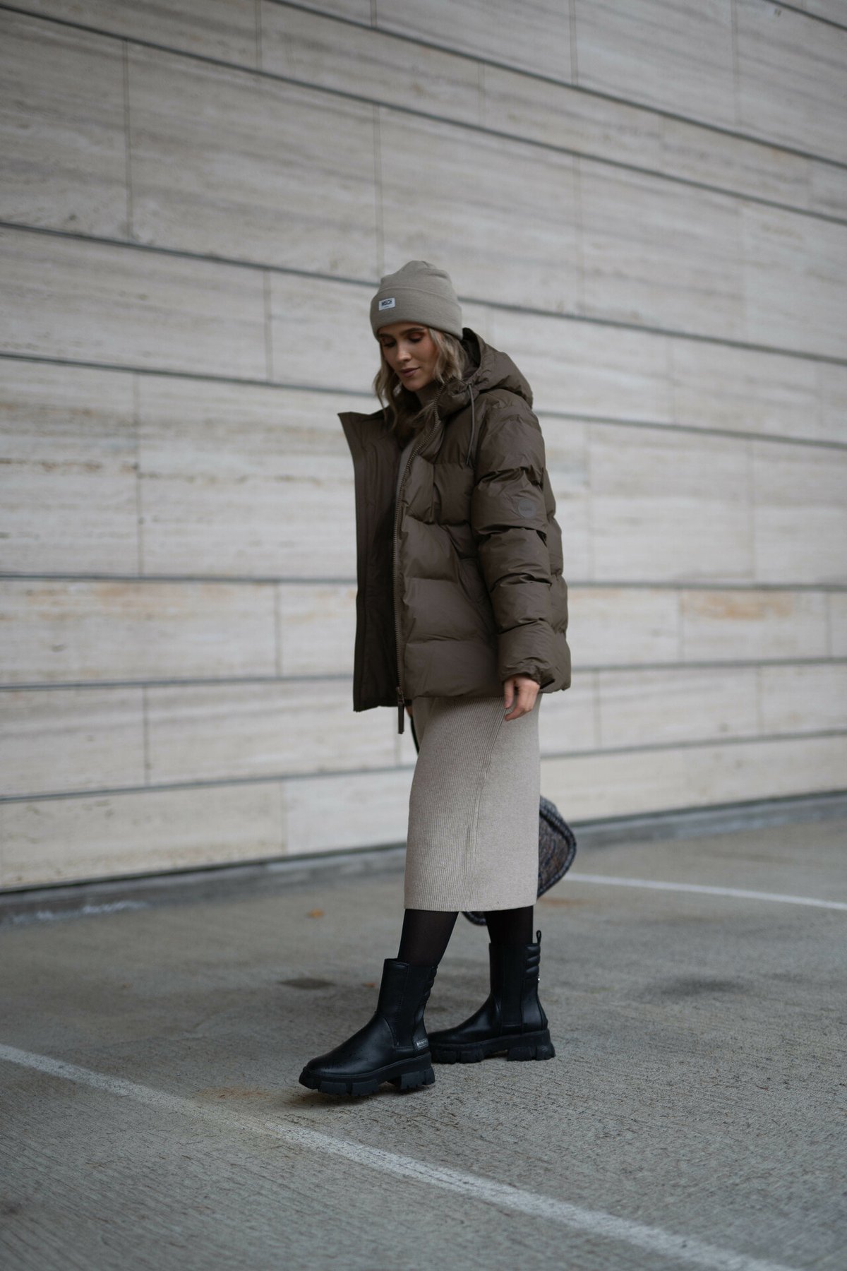 Rains Puffer Jacket Wood