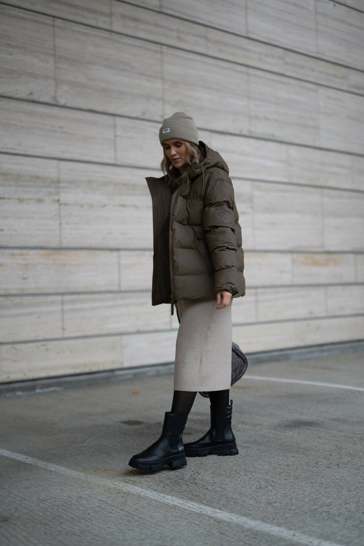 Rains Puffer Jacket Wood