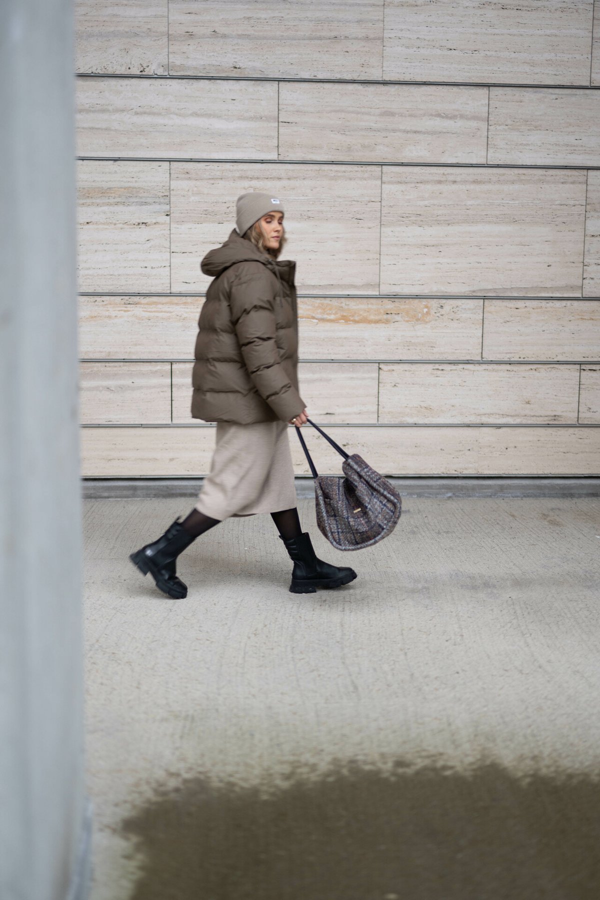 Rains Puffer Jacket Wood