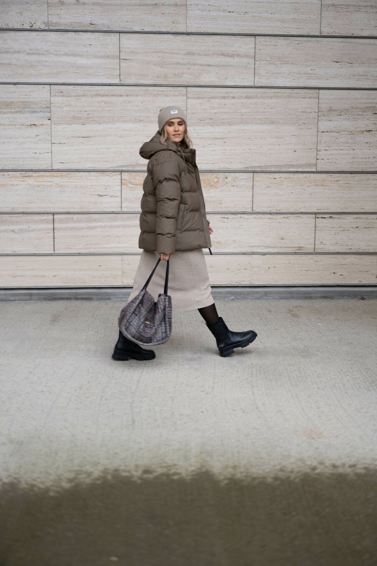 Rains Puffer Jacket Wood