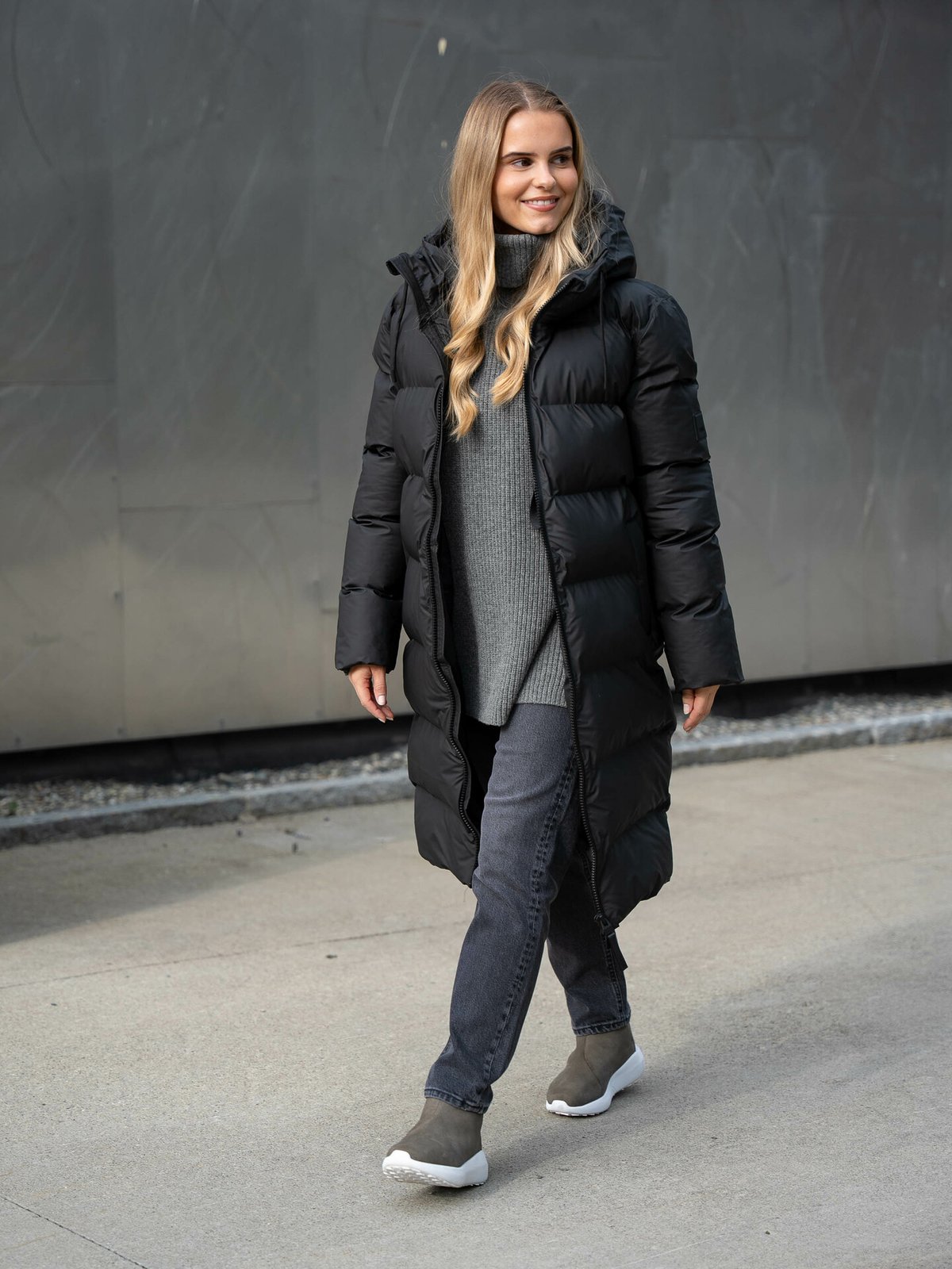 Rains Alta Longer Puffer Jacket Black