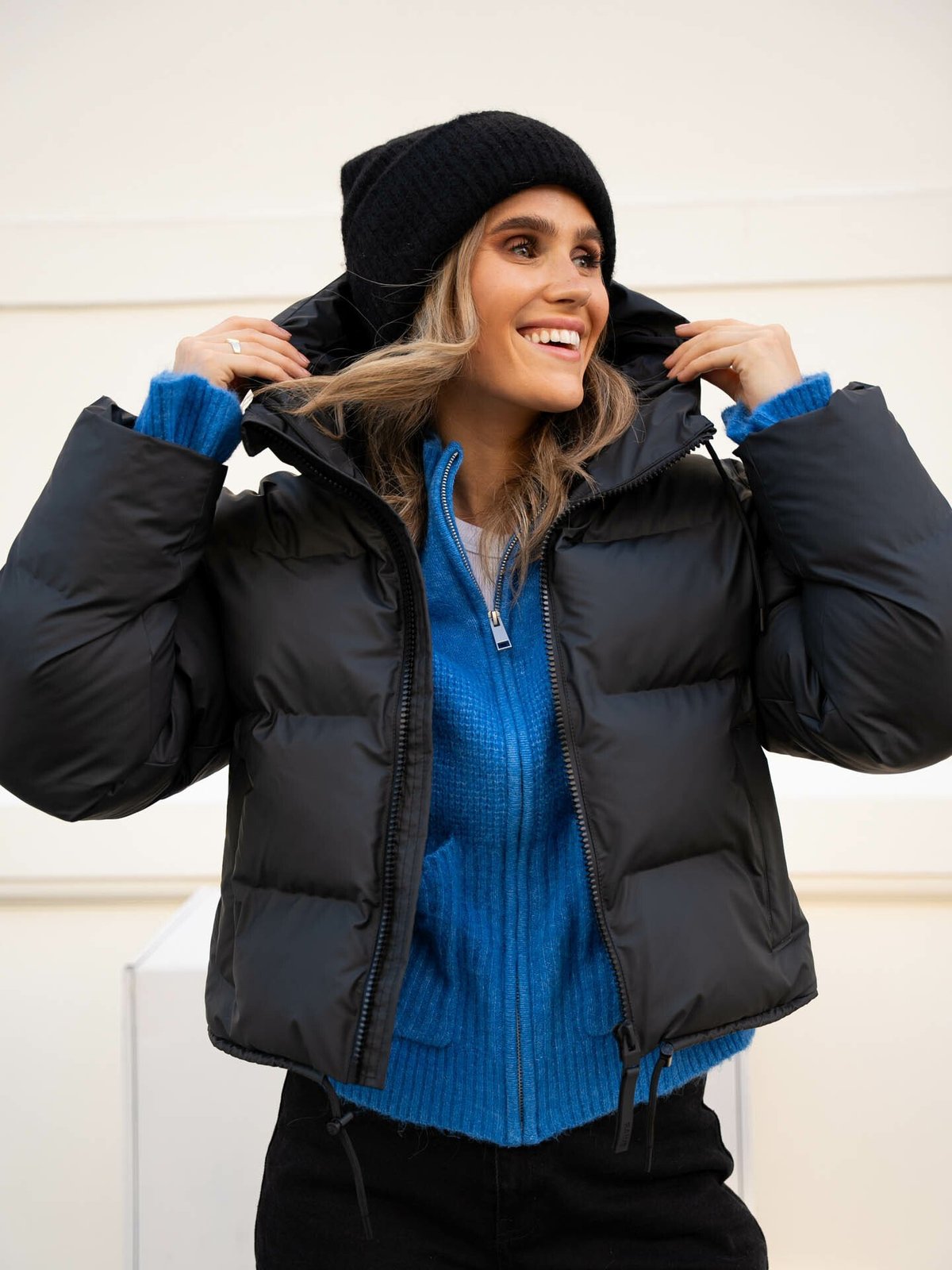 Rains Alta Short Puffer Jacket Black