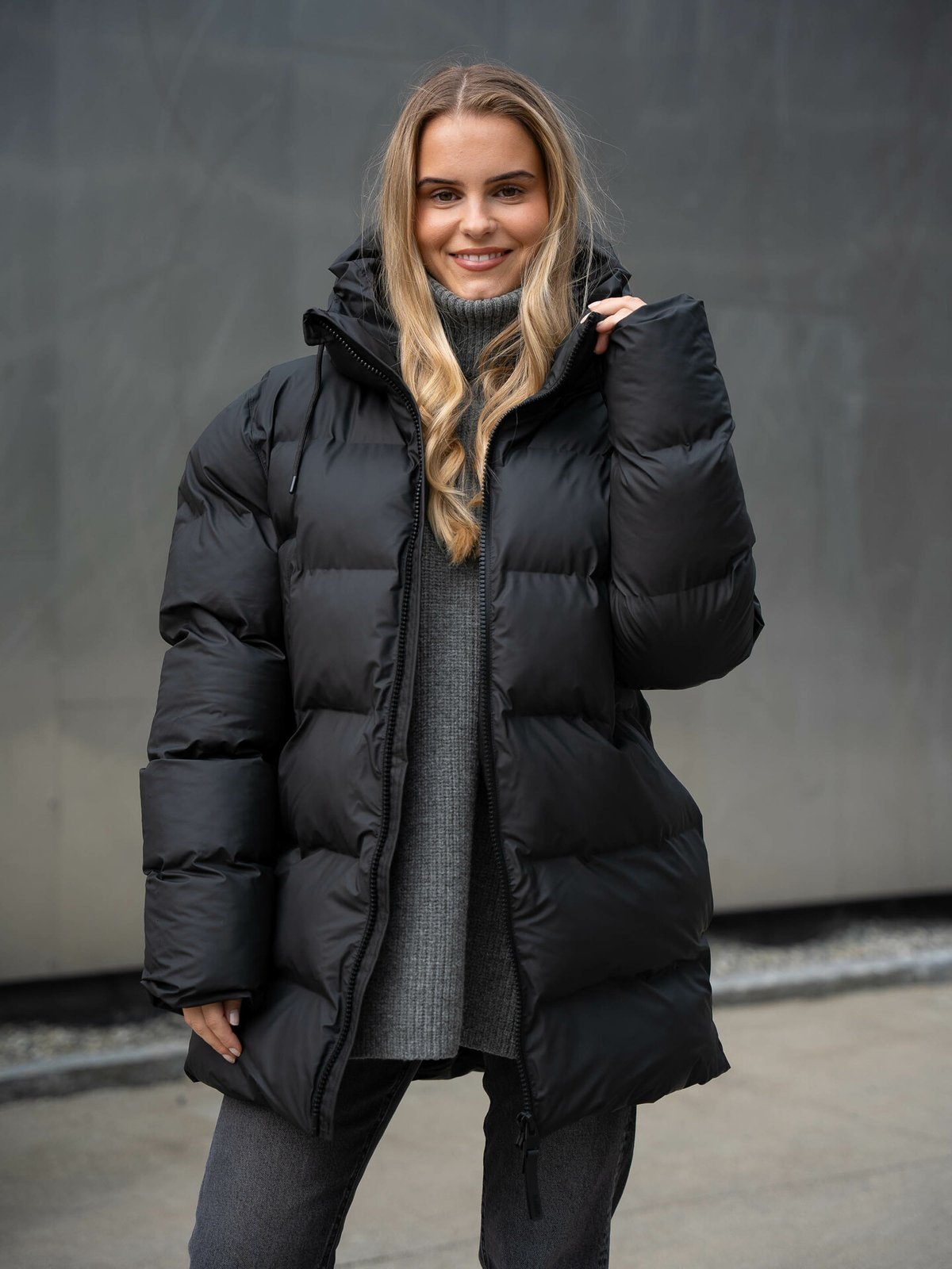 Rains Alta Puffer Parka Black