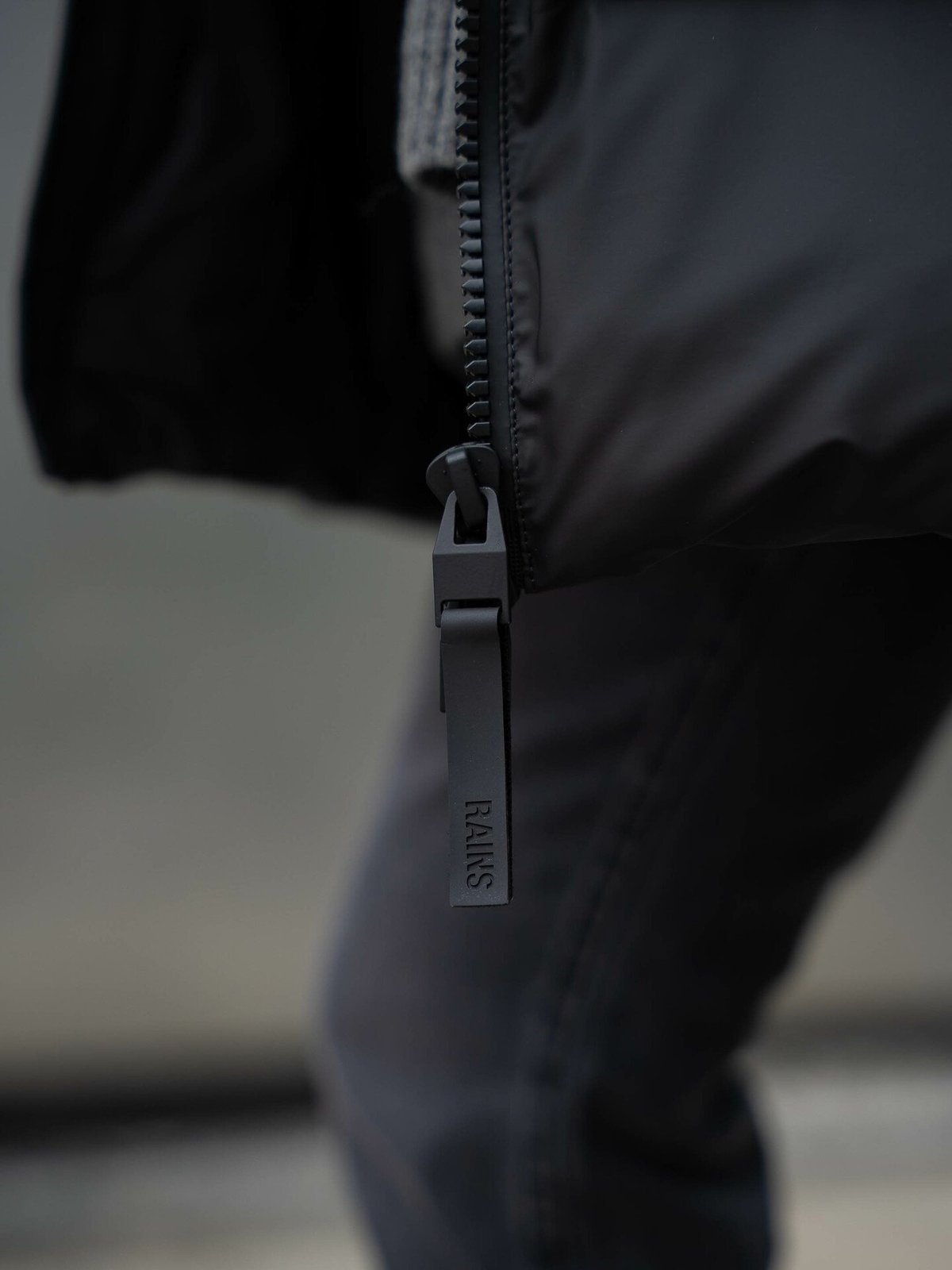 Rains Alta Puffer Parka Black