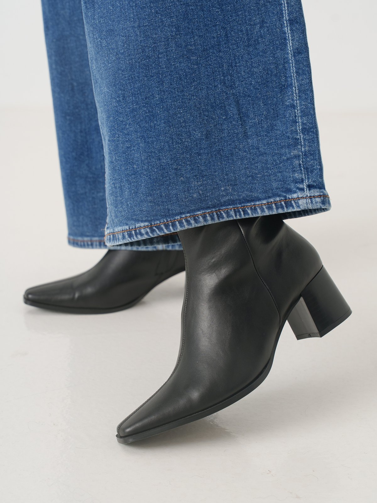 Roberto Rosso Adare Black