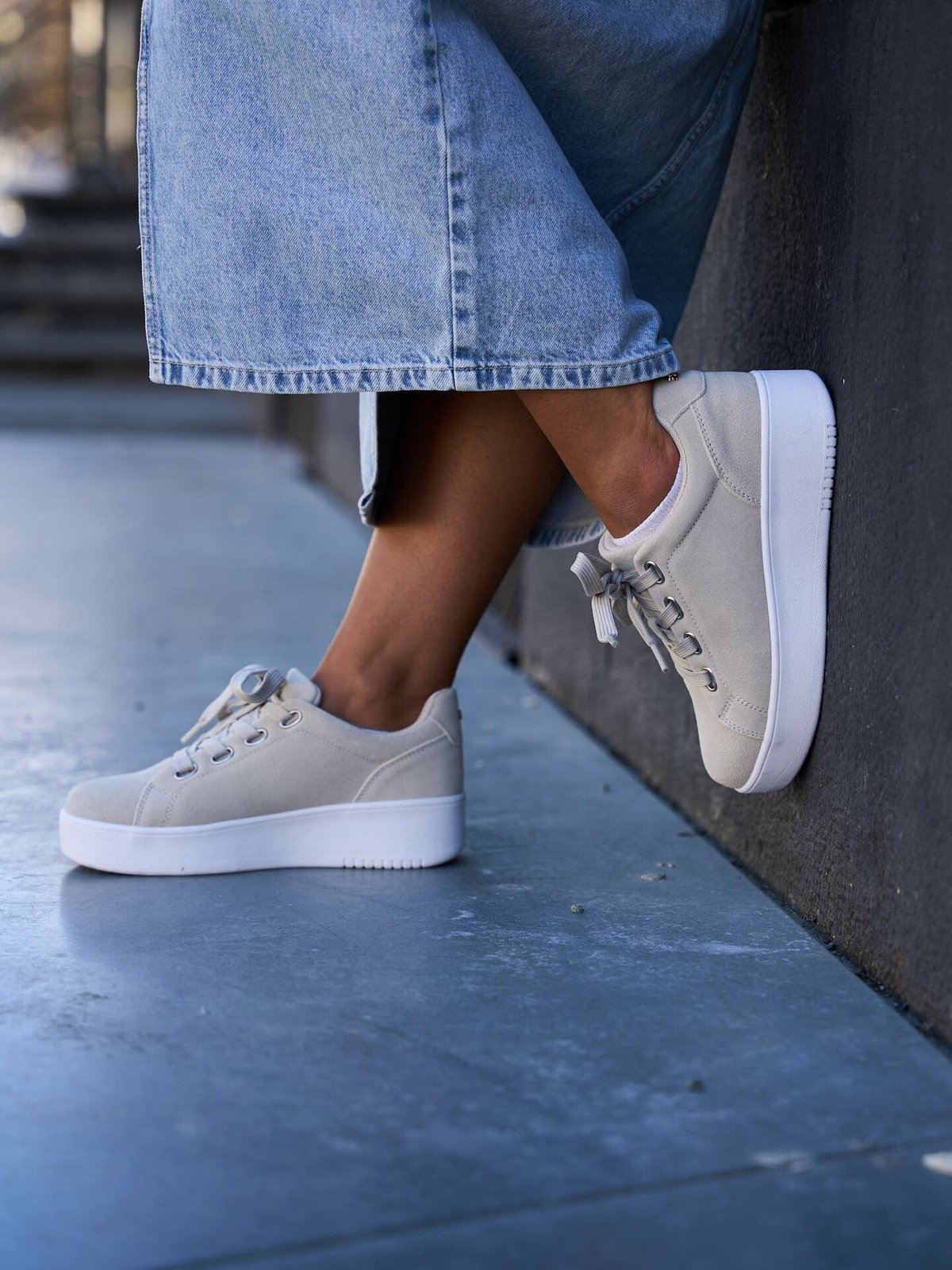 Roberto Rosso Avanti Leather Sand Suede