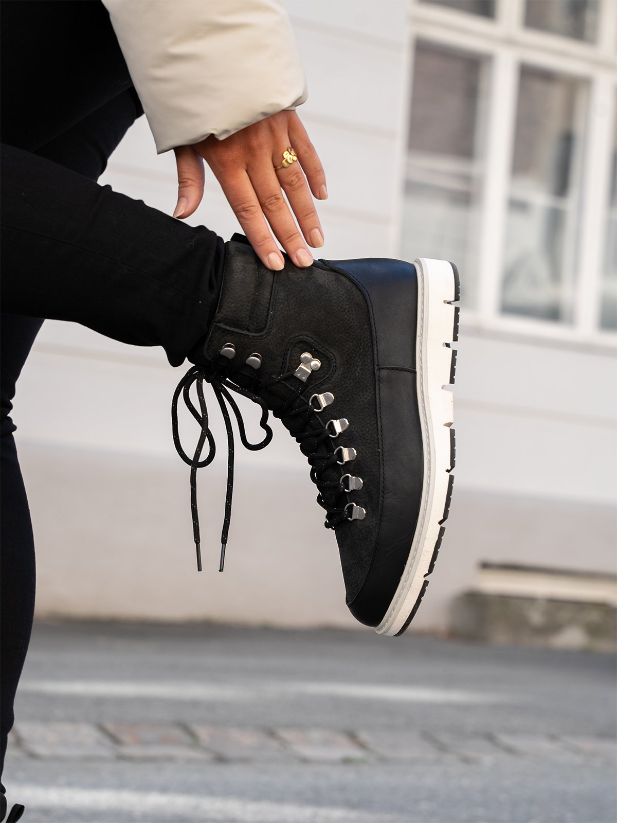 Roberto Rosso Bron Black