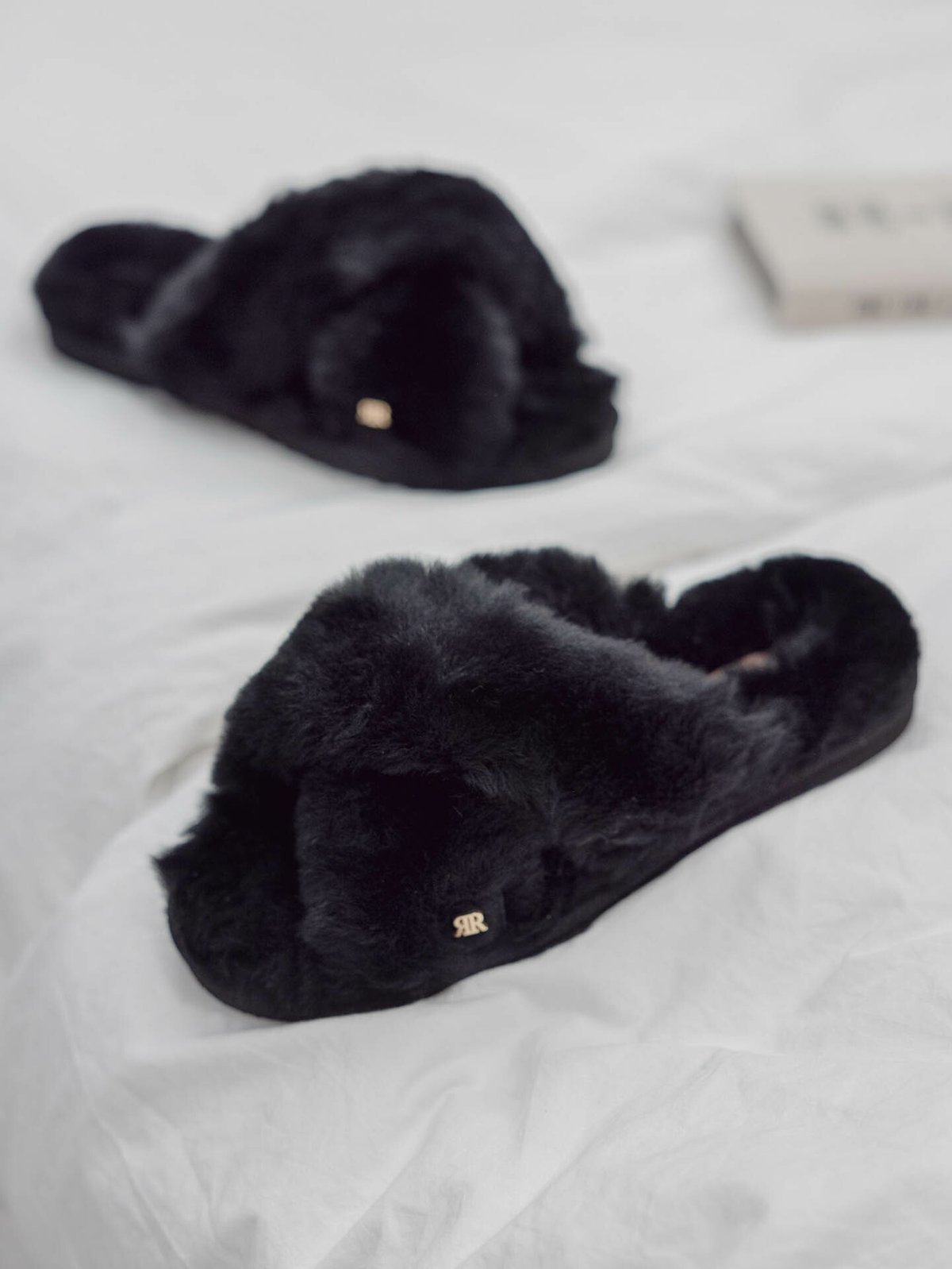 Roberto Rosso Crossy Sheepskin Black