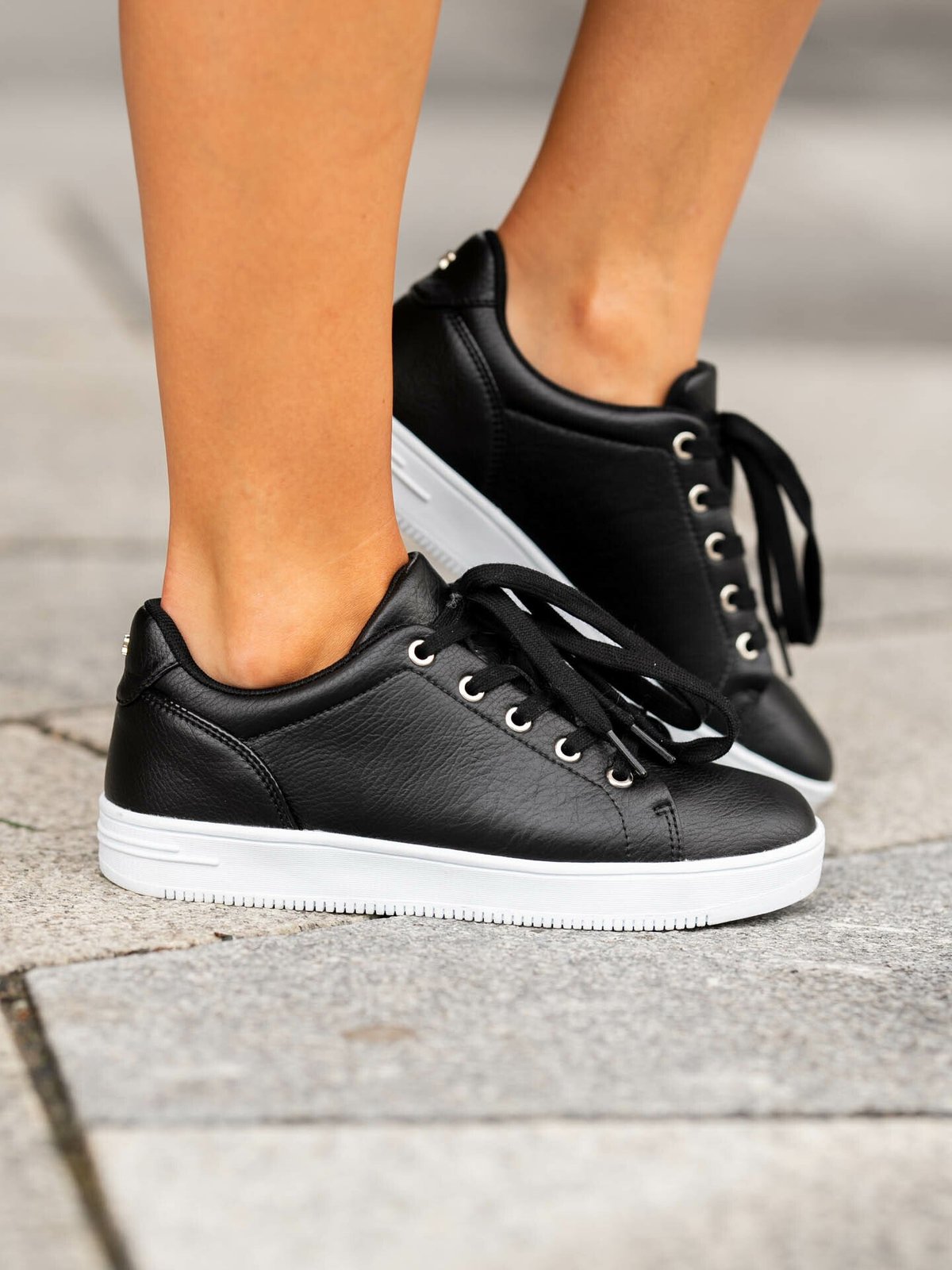 Roberto Rosso Gorbio Low Black