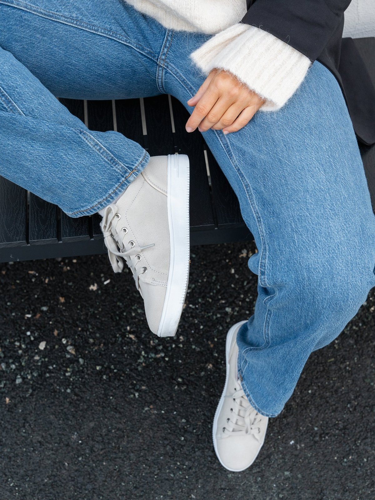 Roberto Rosso Gorbio Low Suede Beige