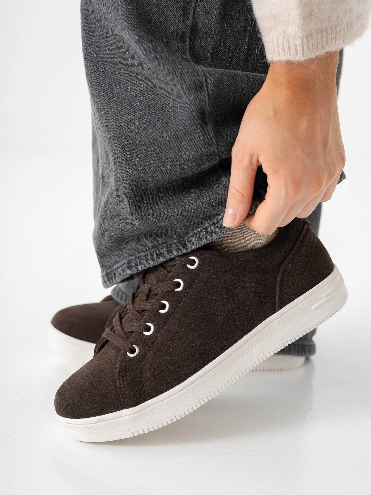 Roberto Rosso Gorbio Low Suede Dark Brown