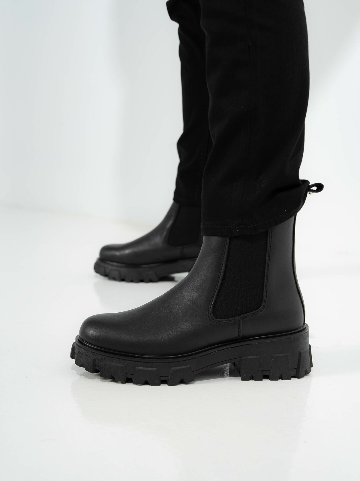 Roberto Rosso Leather Combat Chelsea Black