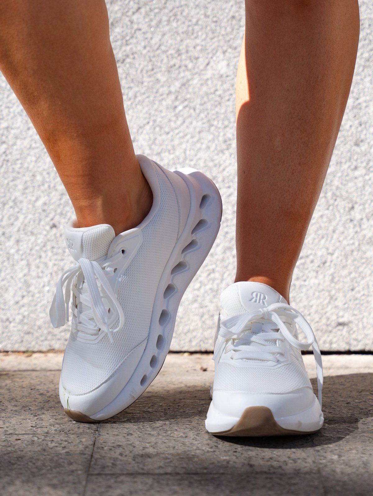 Roberto Rosso Leya White