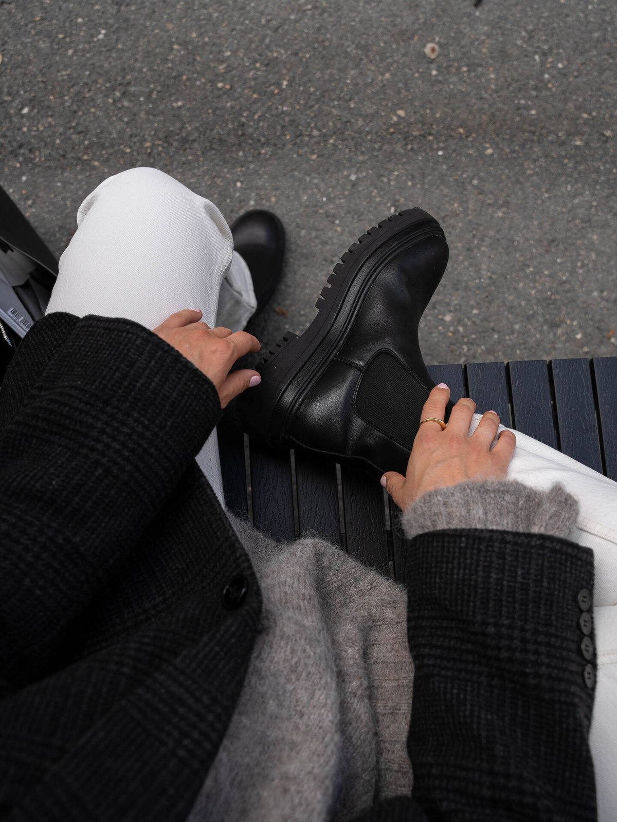 Roberto Rosso Novara Chelsea Black