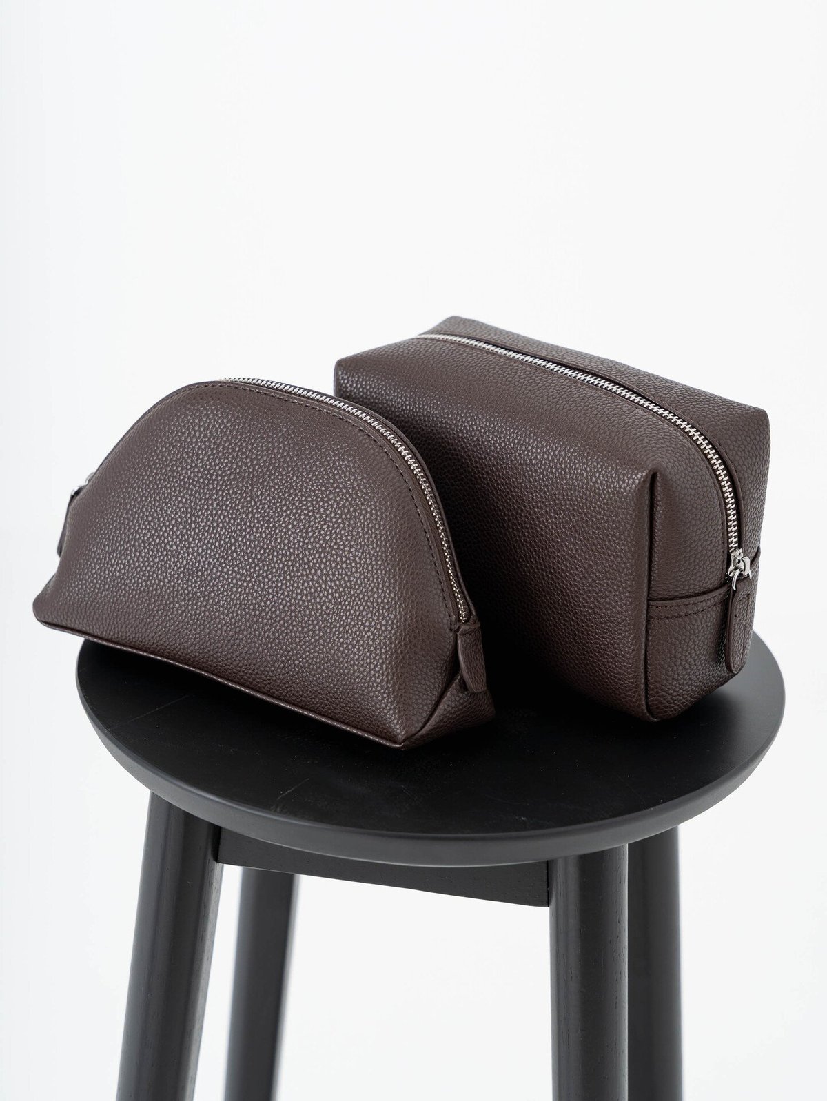 Roberto Rosso Terra Toiletry Bag Dark Brown