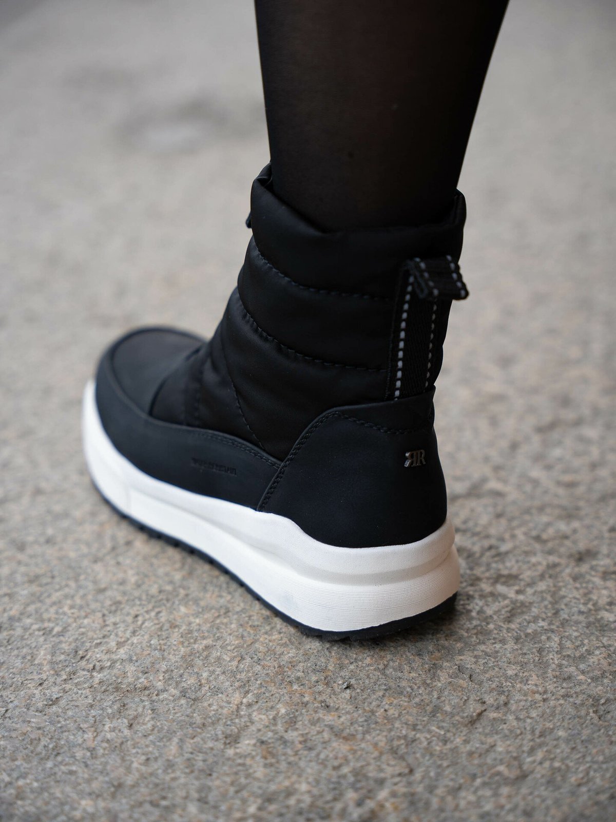 Roberto Rosso Tironel Black