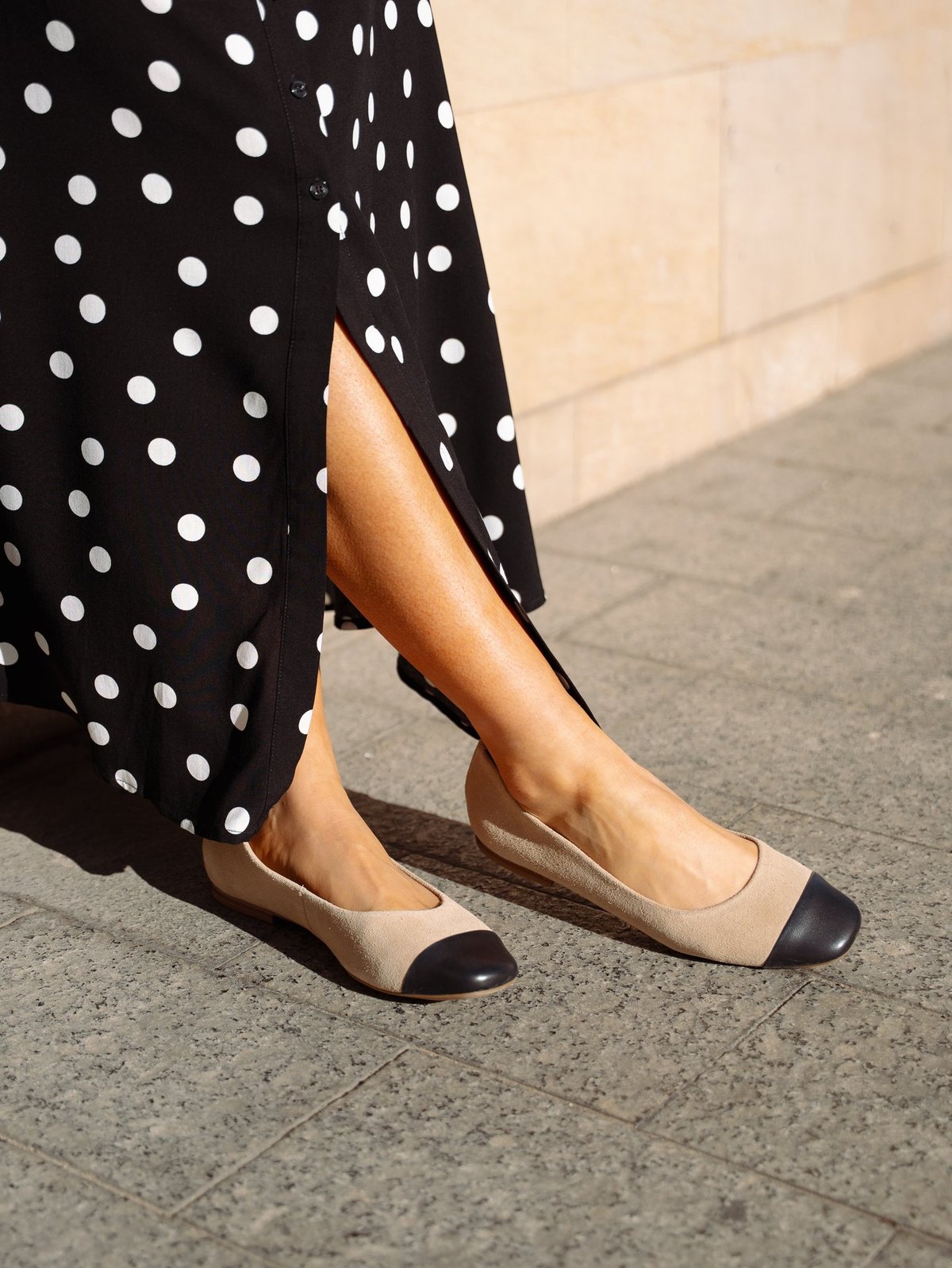 Roberto Rosso Trieste Ballerina Leather Beige / Black