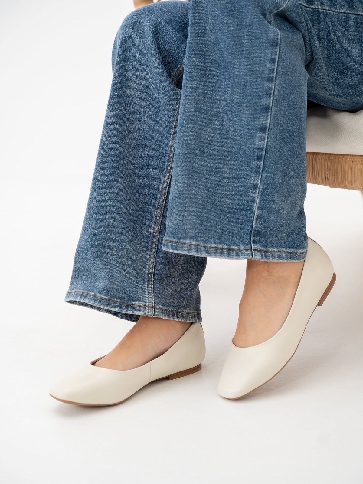 Roberto Rosso Trieste Ballerina Leather Creme