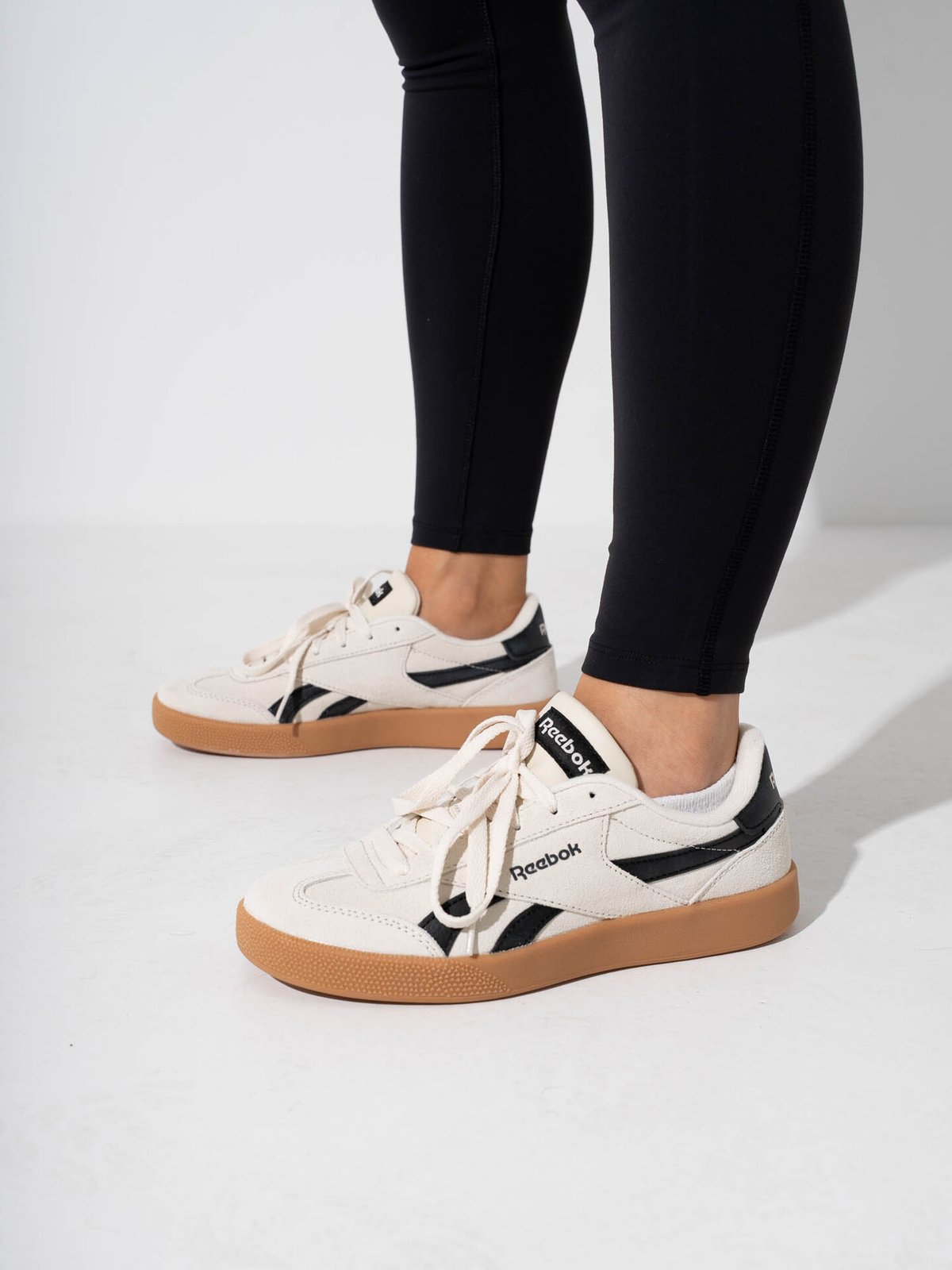 Reebok Smash Edge Alabaster/Black/Gum