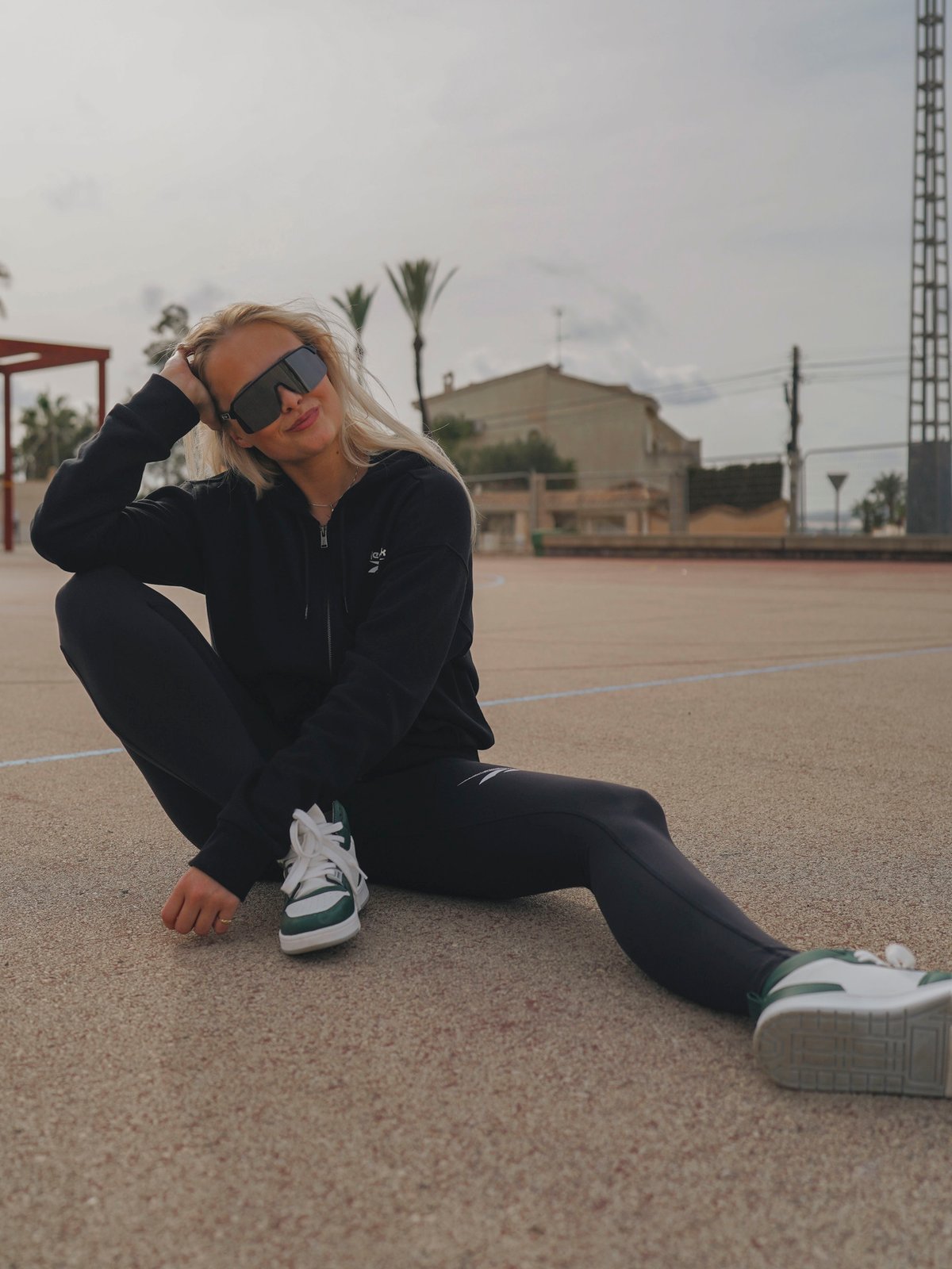 Reebok TS Lux High Rise Vector Tight Black