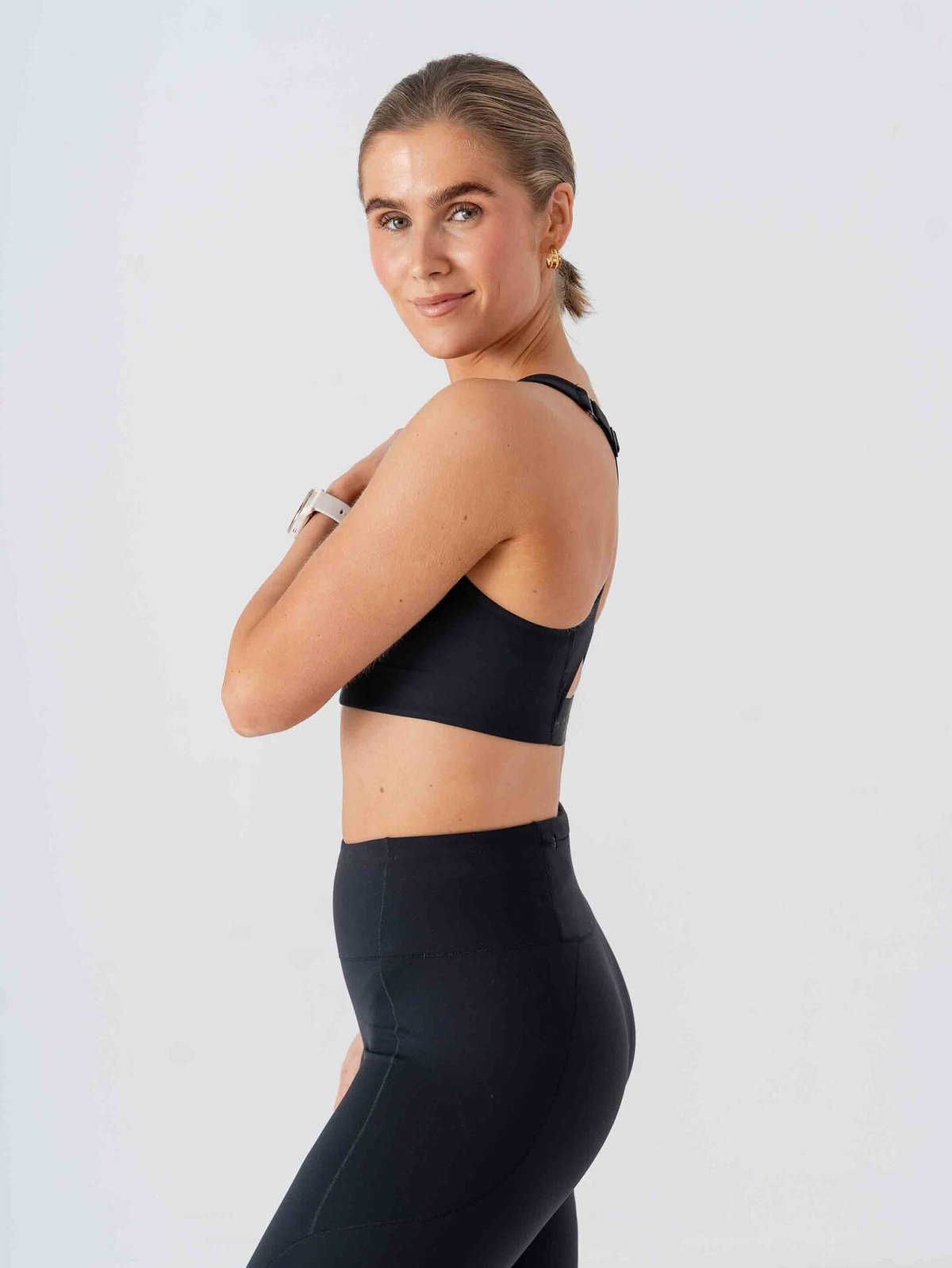 Röhnisch Weightless Adjuster Sportsbra Black