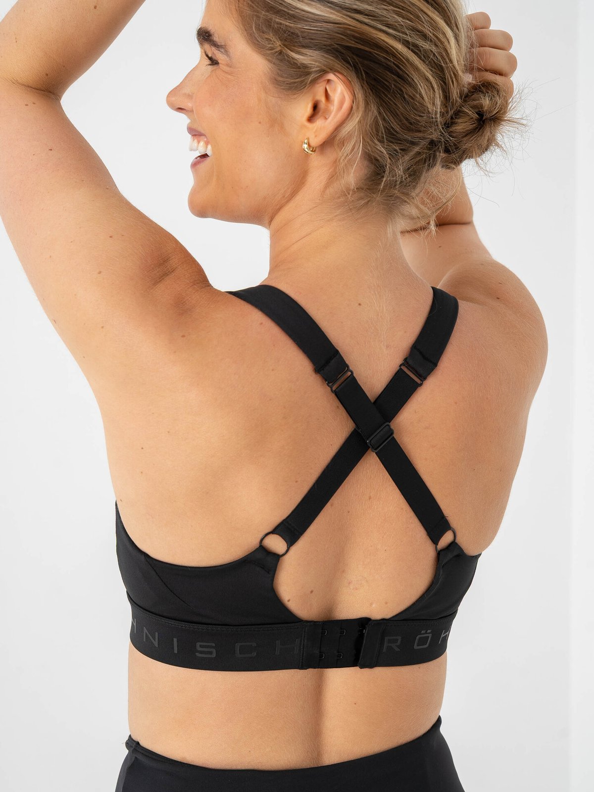 Röhnisch Firm High Support Sportsbra Sort