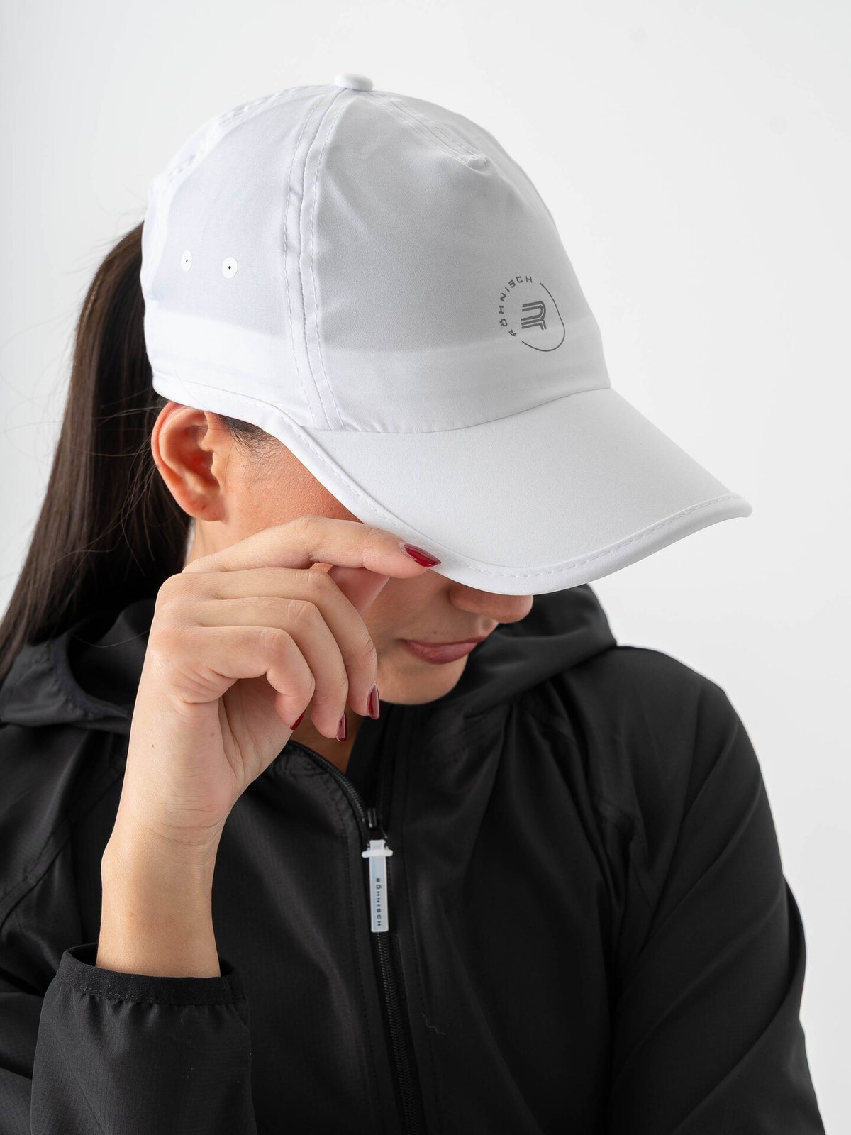 Röhnisch Lightweight Active Cap White