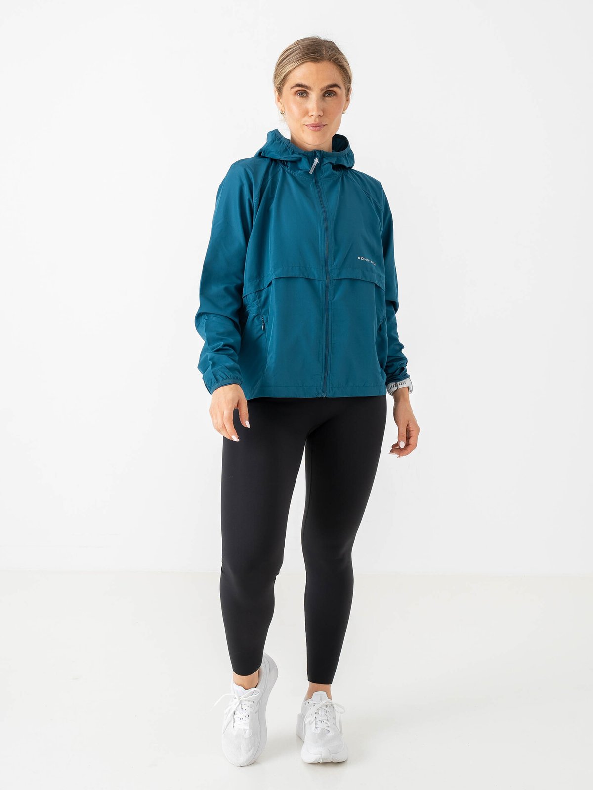Röhnisch Wind Shield Run Jacket Legion Blue