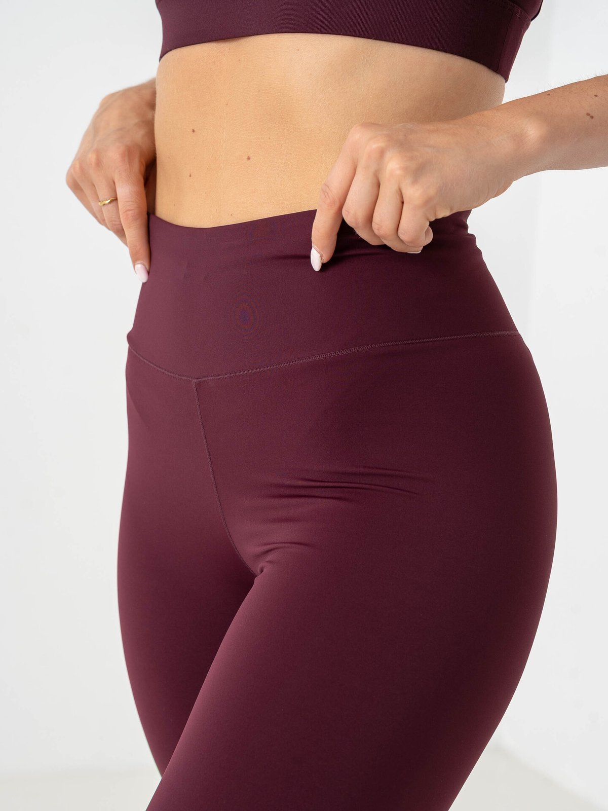 Röhnisch Legacy Flare High Waist Tights Burgunder