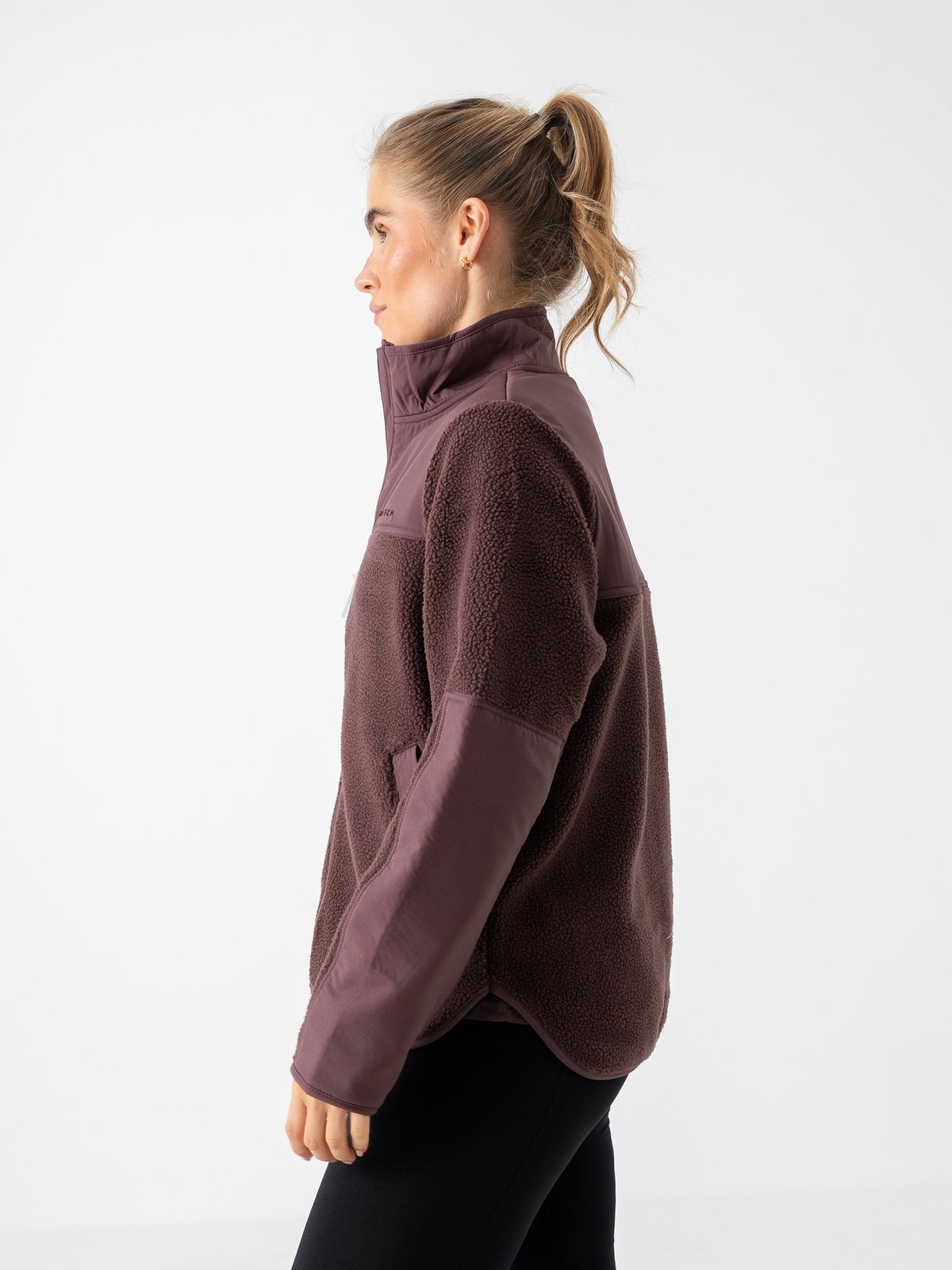 Röhnisch Phoebe Pile Jacket Huckleberry