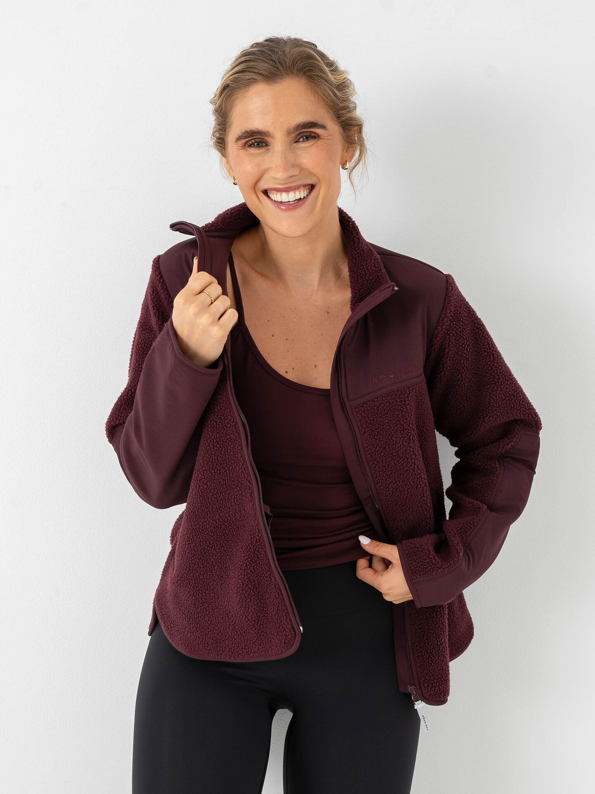 Röhnisch Phoebe Pile Jacket Burgunder