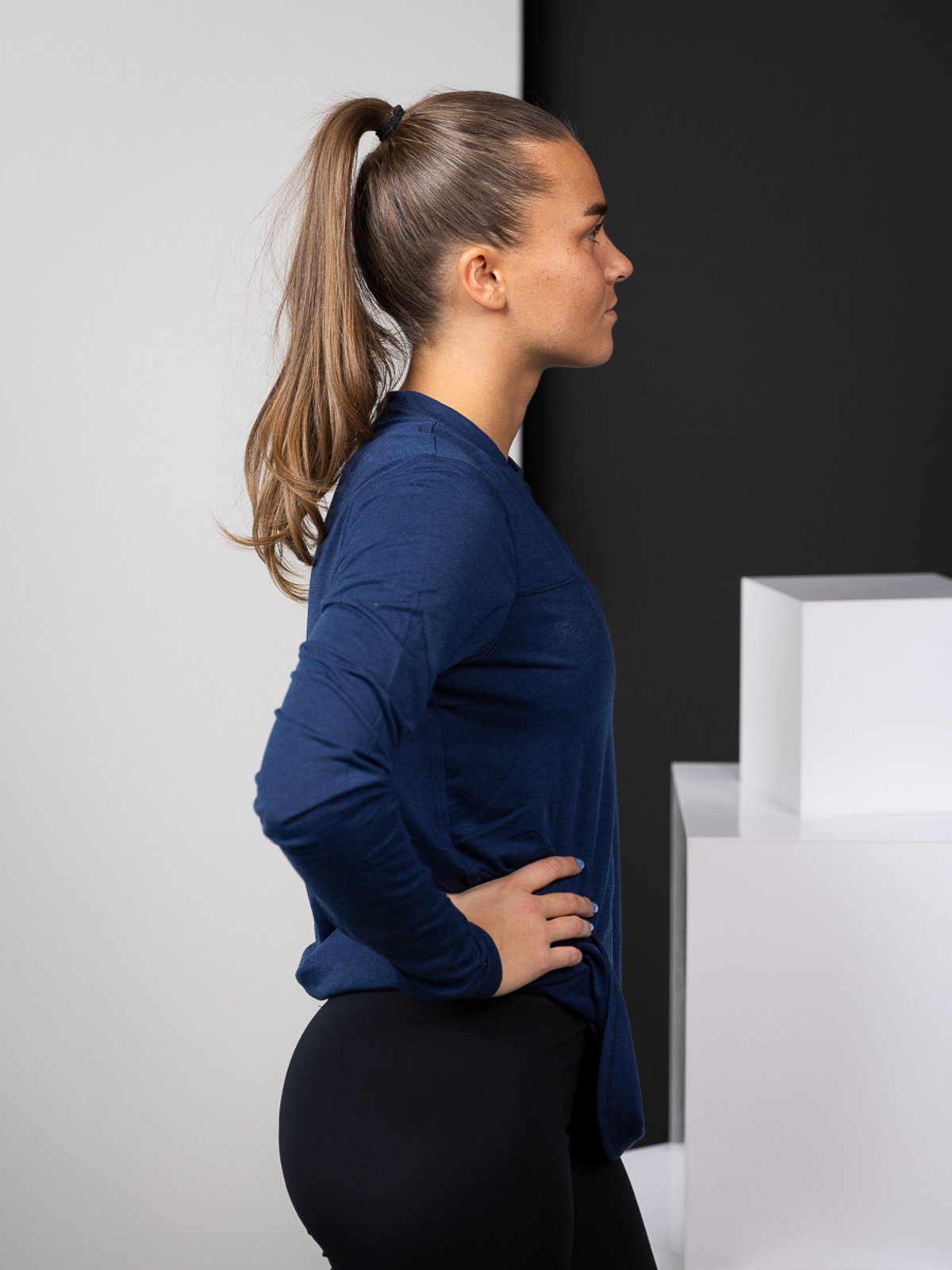 Röhnisch Saima Loose Long Sleeve Black Iris