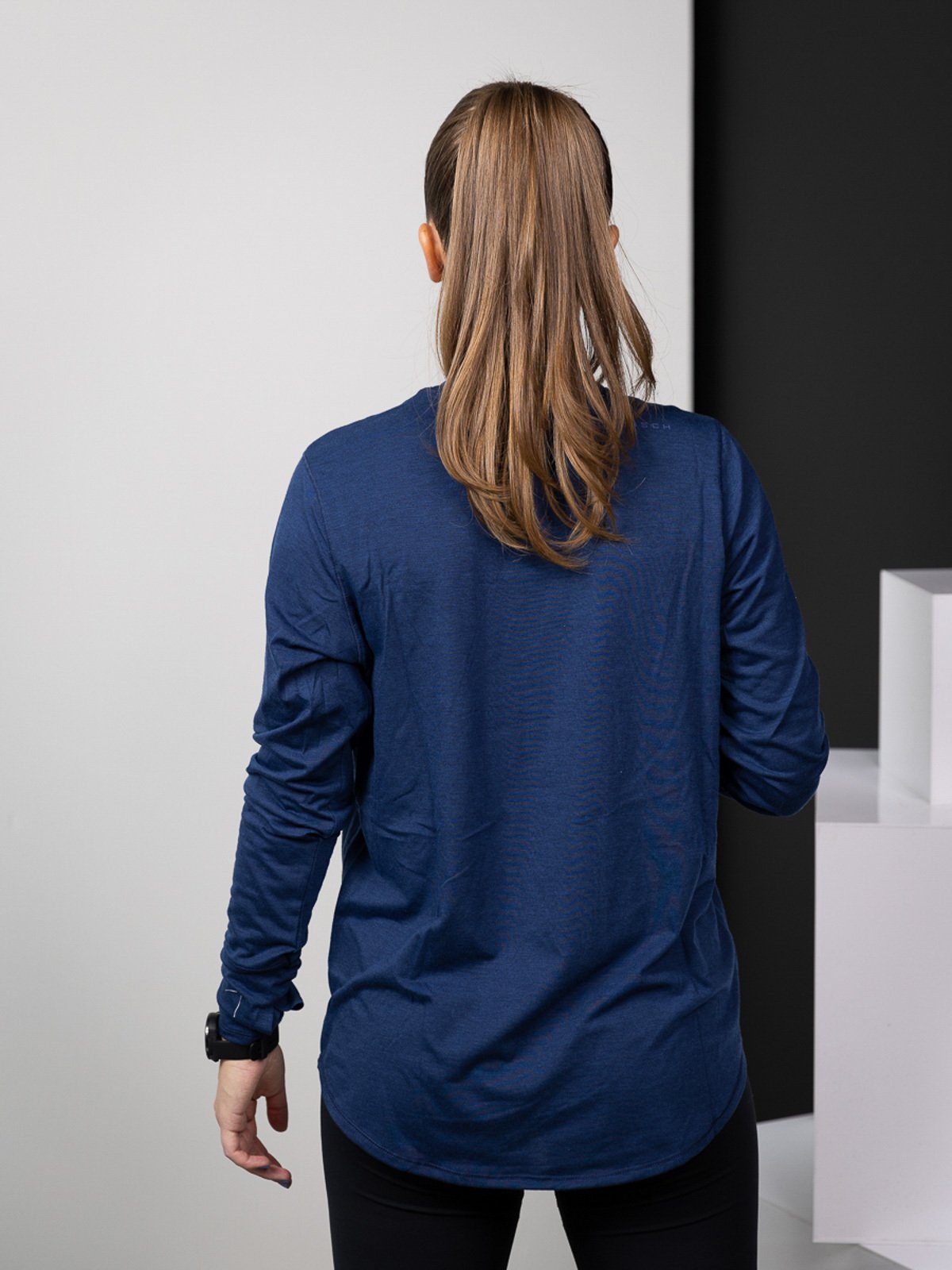 Röhnisch Saima Loose Long Sleeve Black Iris