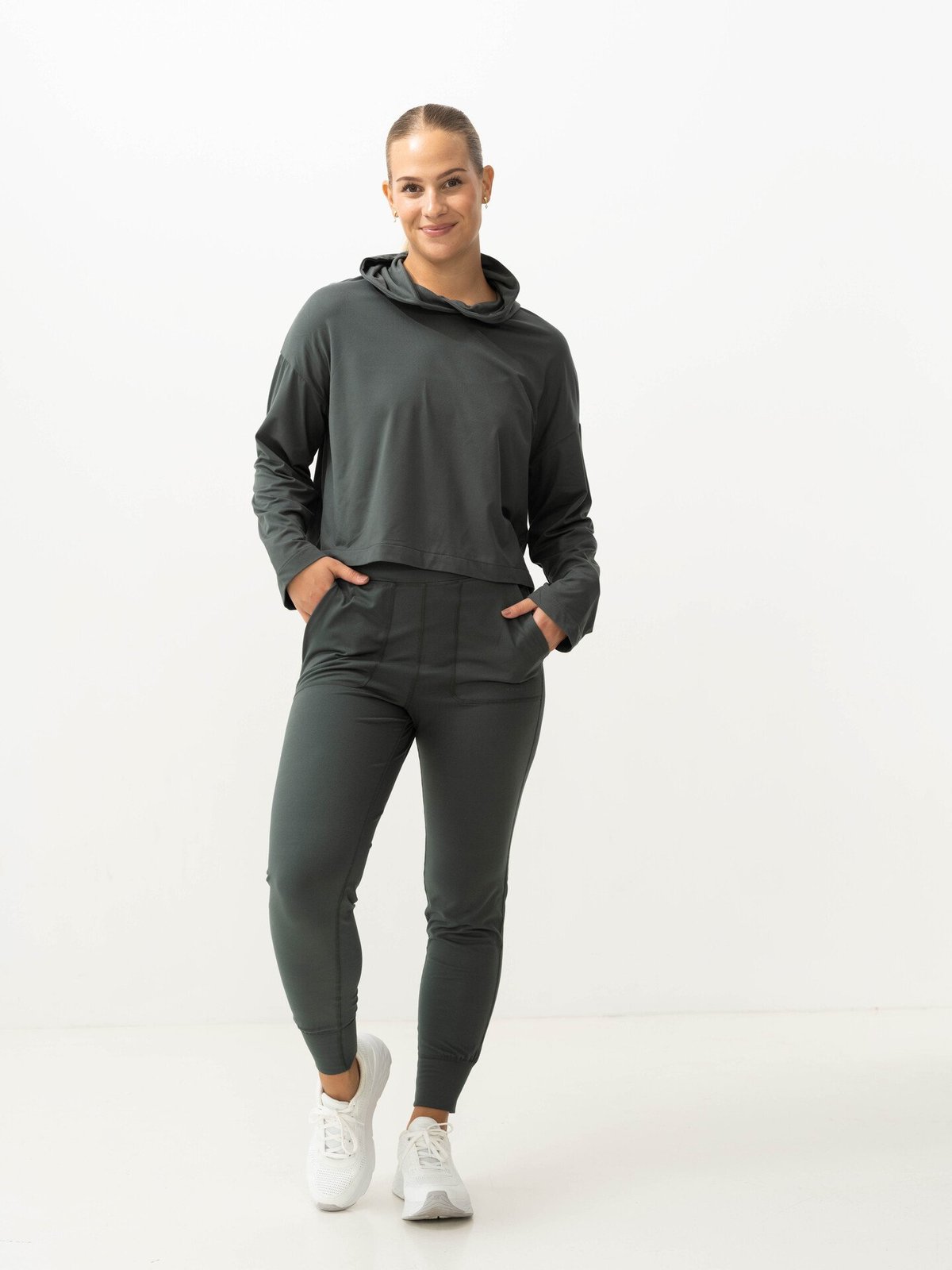 Röhnisch Soft Cropped Hoodie Urban Chic