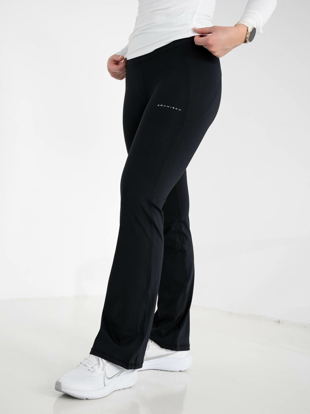 Röhnisch Flattering High Waist Pants Black