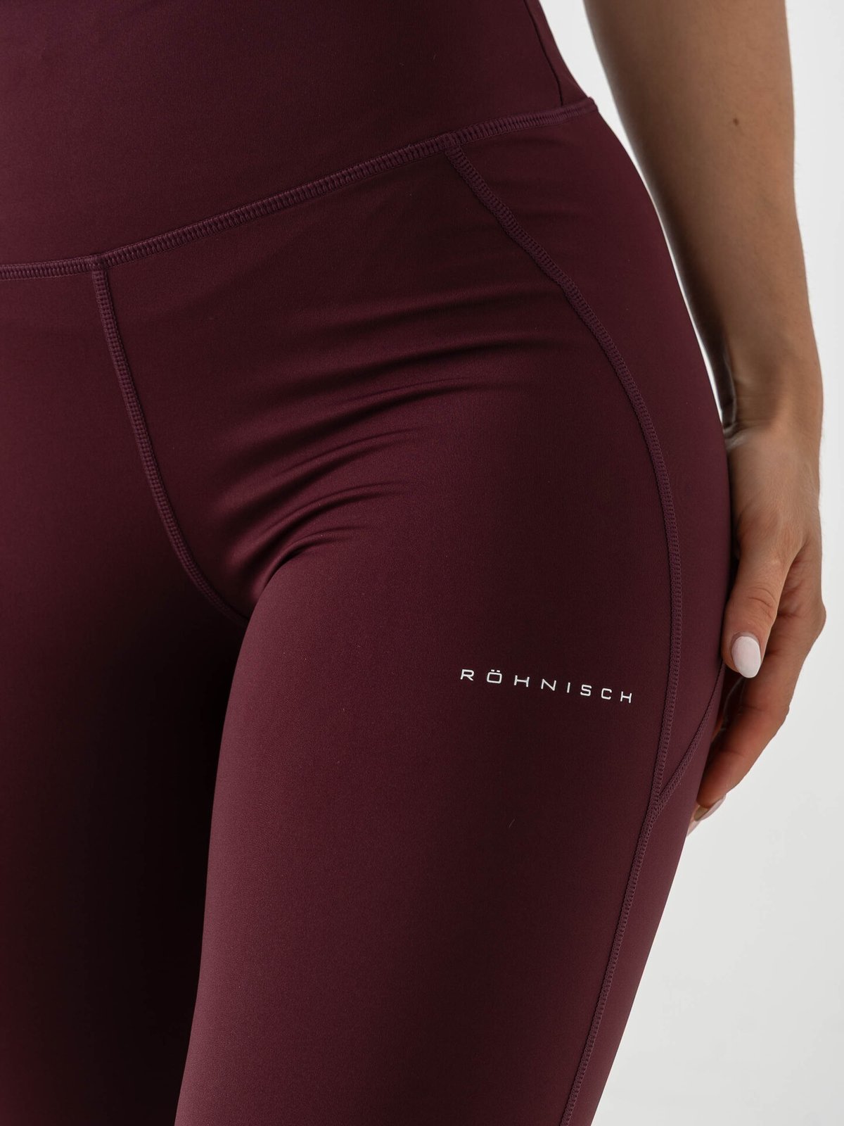 Röhnisch Flattering High Waist Pants Burgunder