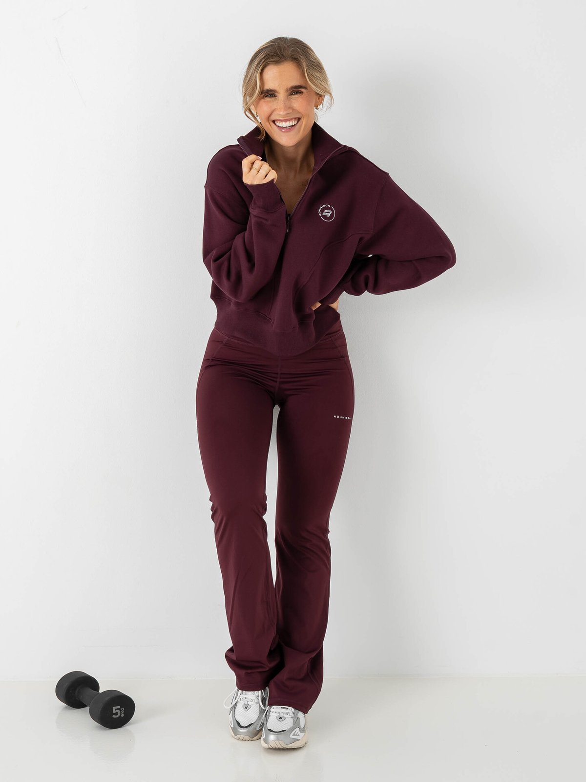 Röhnisch Flattering High Waist Pants Burgunder