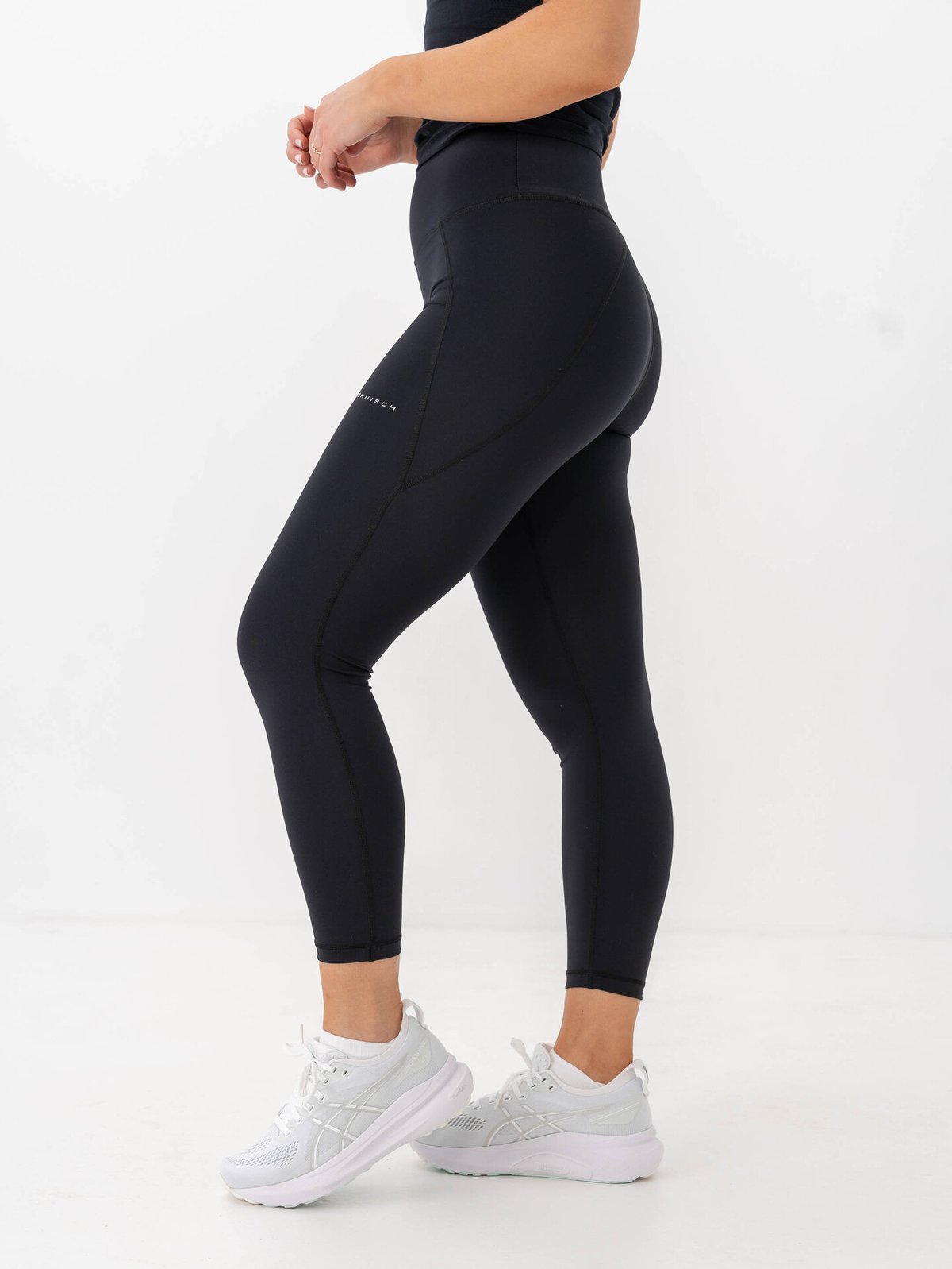 Röhnisch Flattering High Waist 7/8 Tights Black