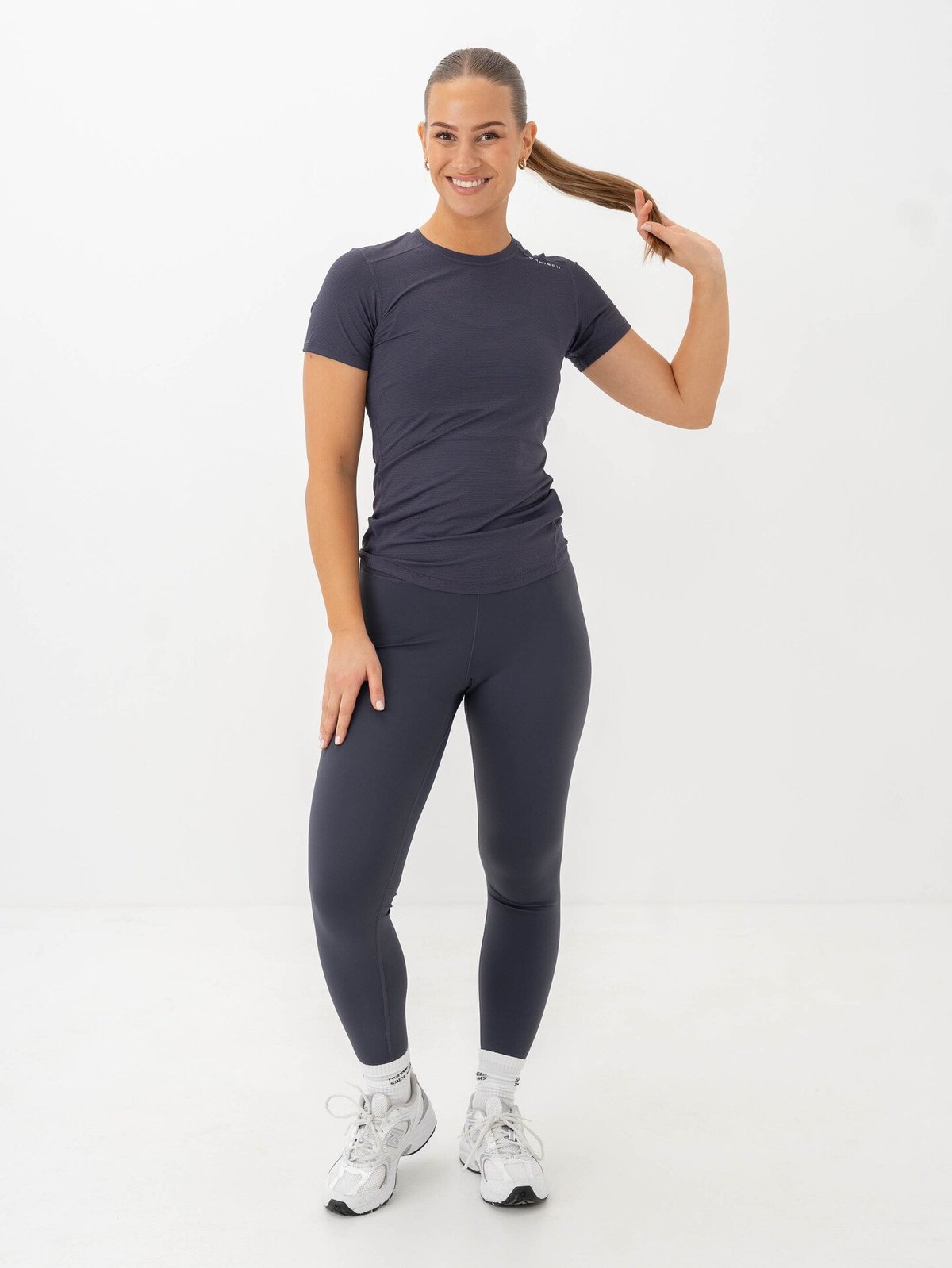 Röhnisch Jacquard Tee Dk Grey Plum