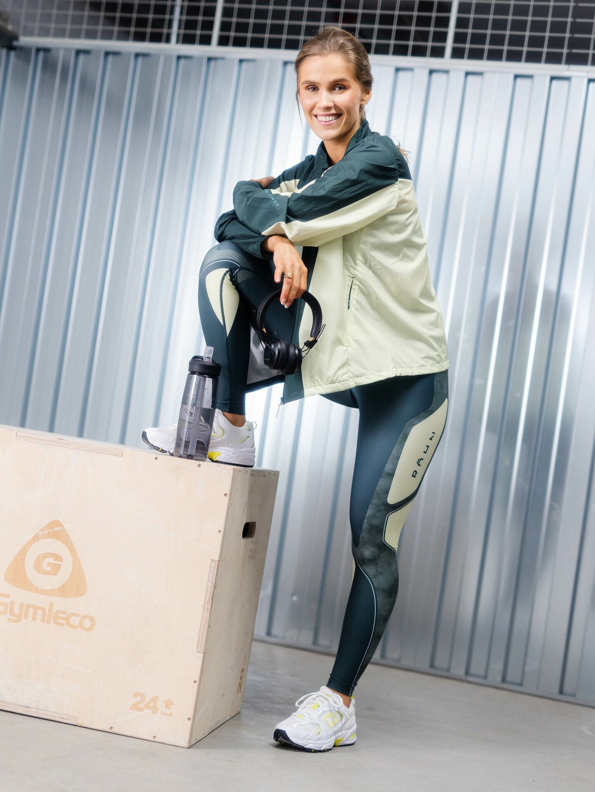 Röhnisch Wind Shield Jacket Darkest Sprouce