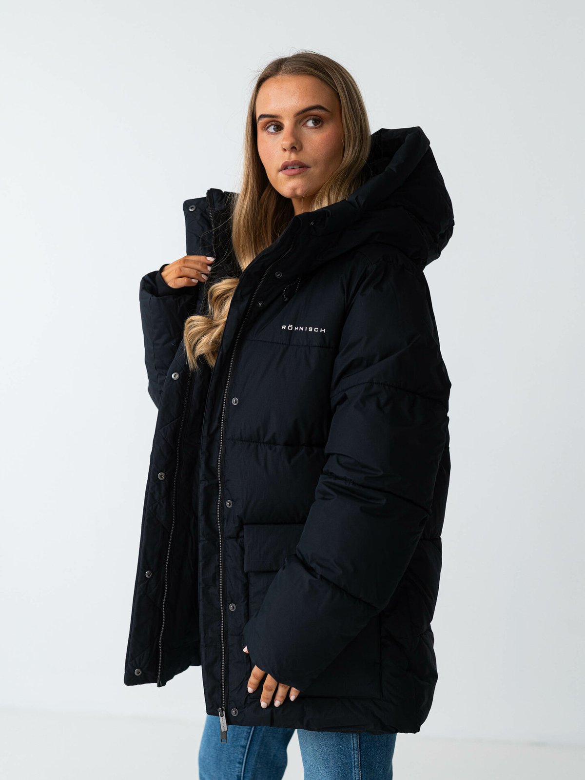 Röhnisch Suri Jacket Black