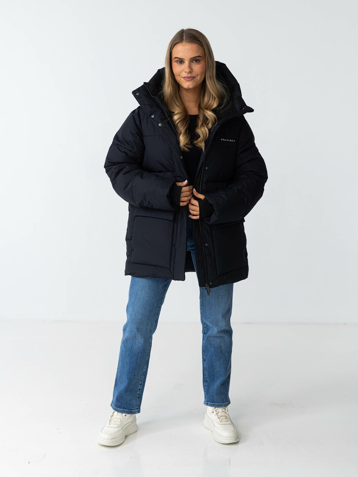 Röhnisch Suri Jacket Black