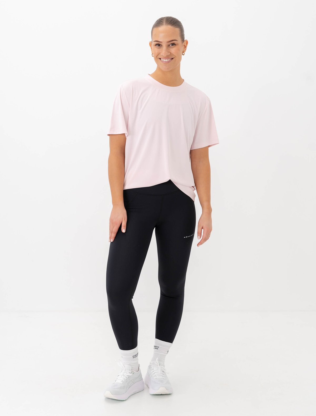 Röhnisch Court Loose Tee Cradle Pink