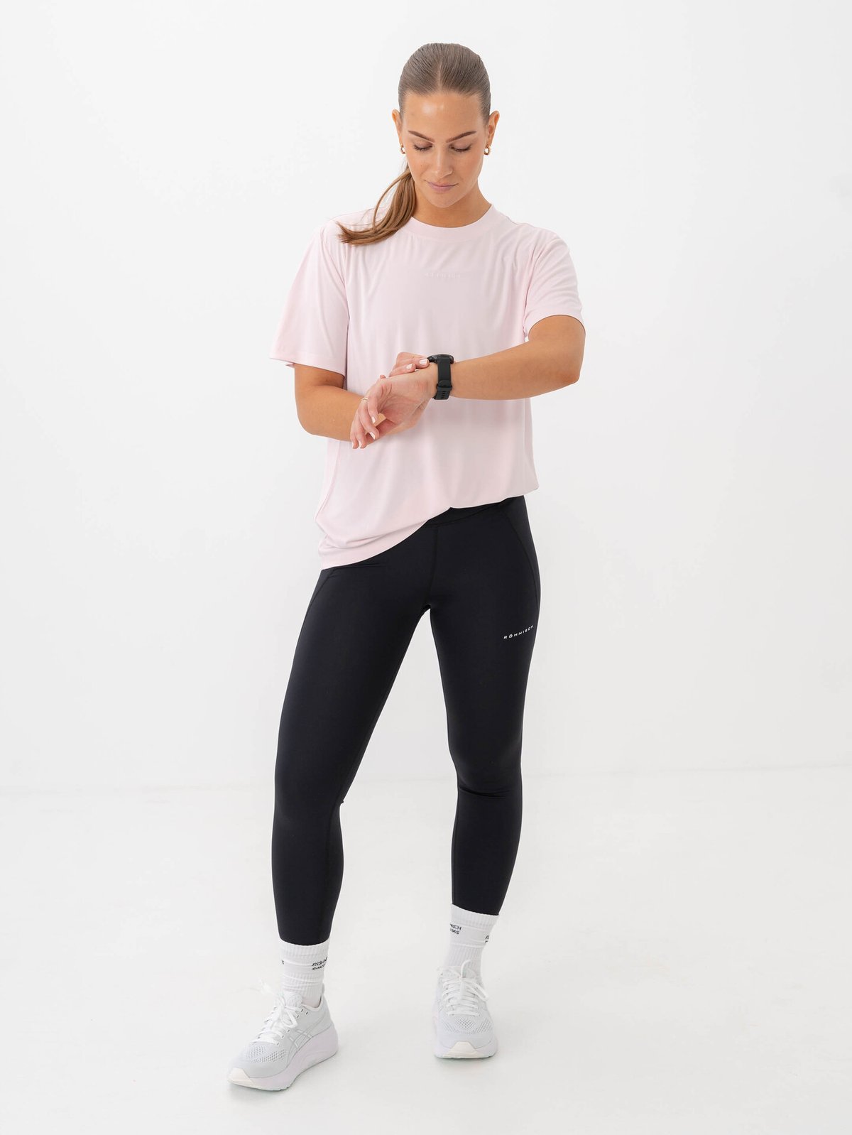 Röhnisch Court Loose Tee Cradle Pink