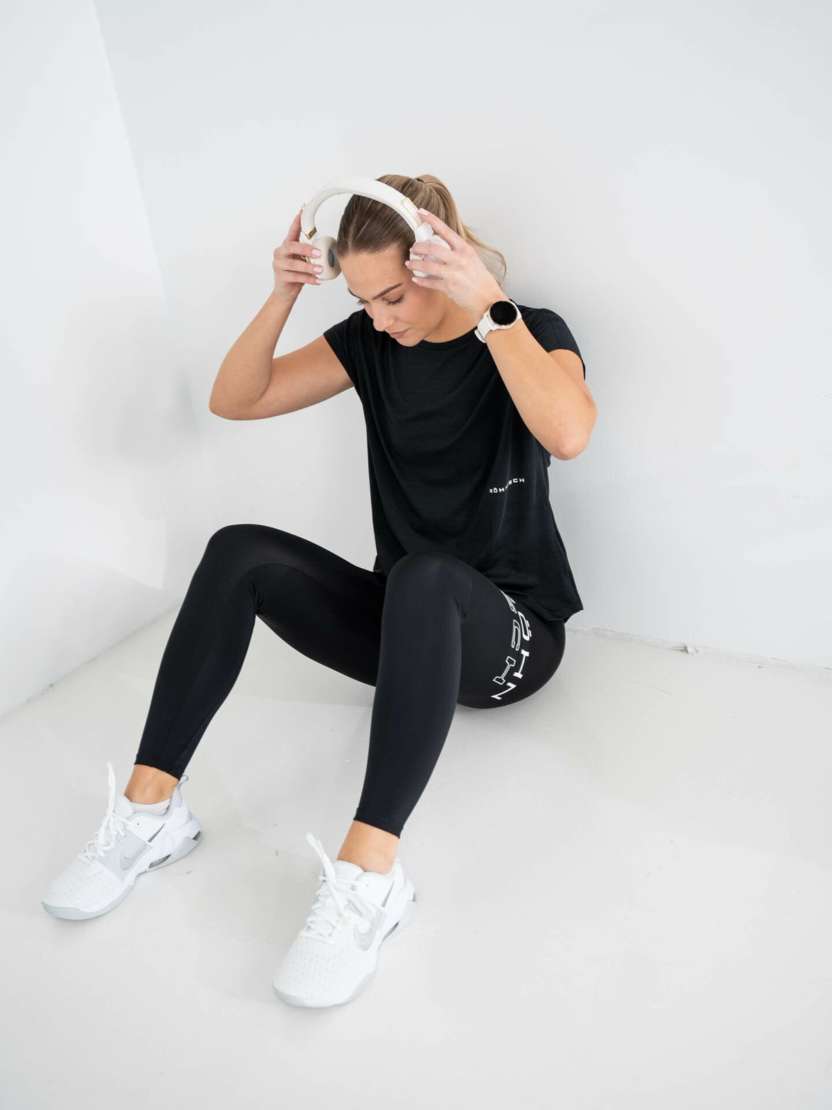 Röhnisch Endorphin Logo Tights Black