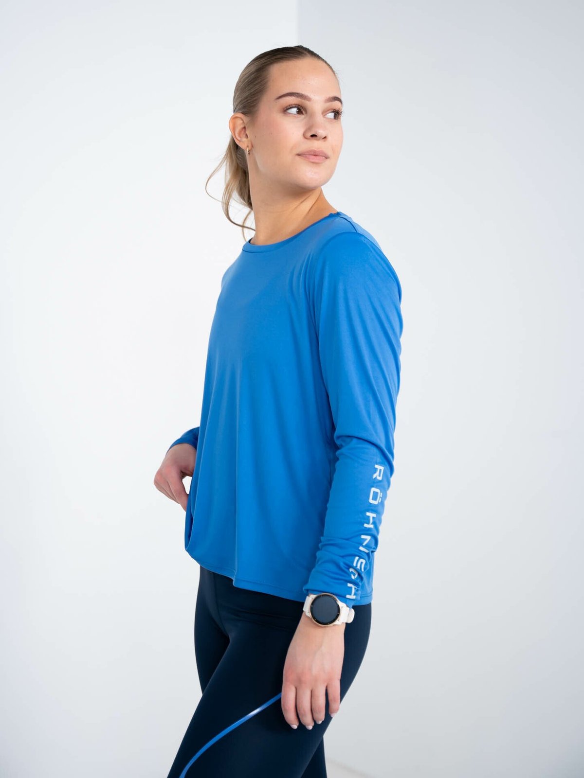 Röhnisch Team Logo Long Sleeve Retro Blue
